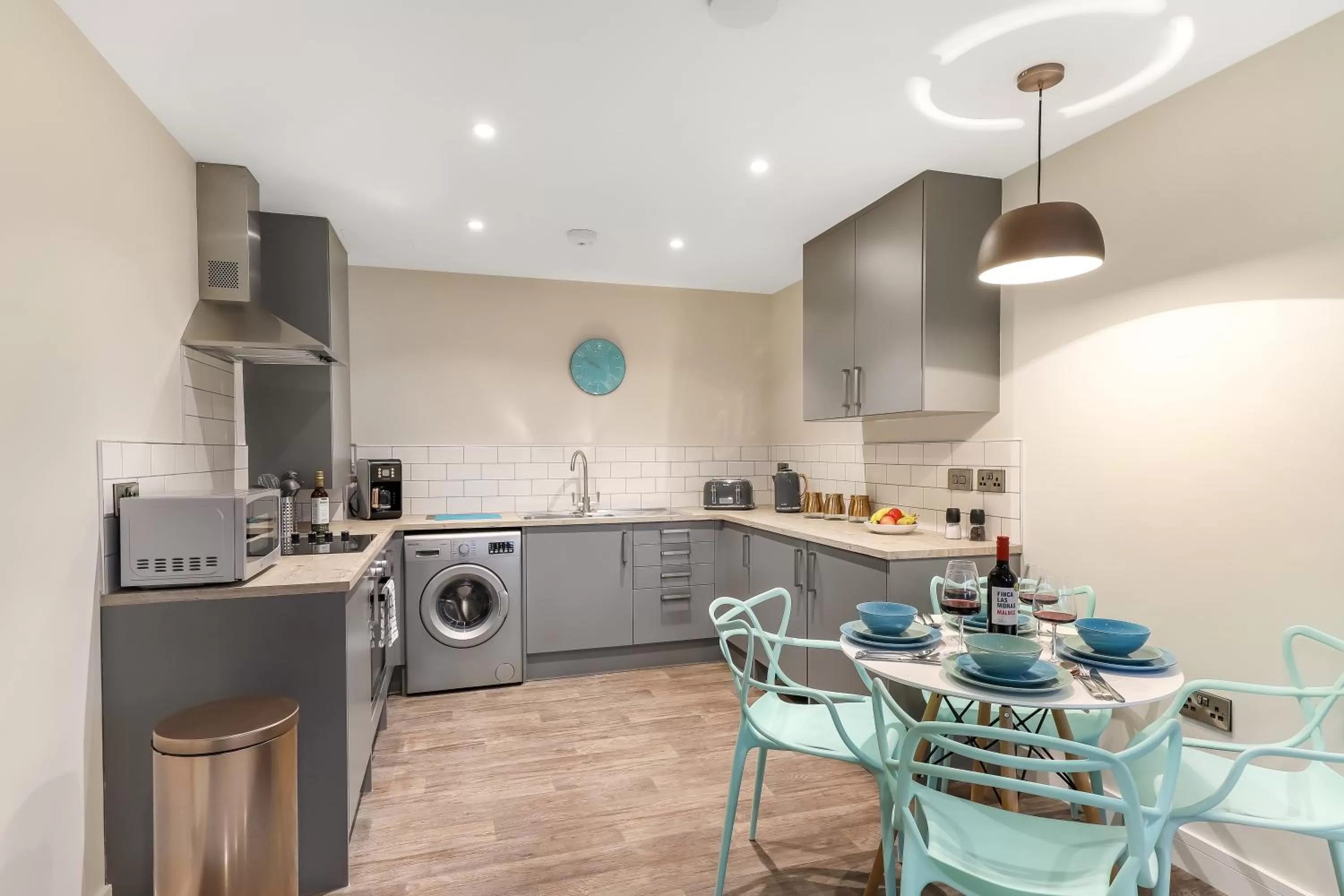 Kitchen or kitchenette in Executive Apartments