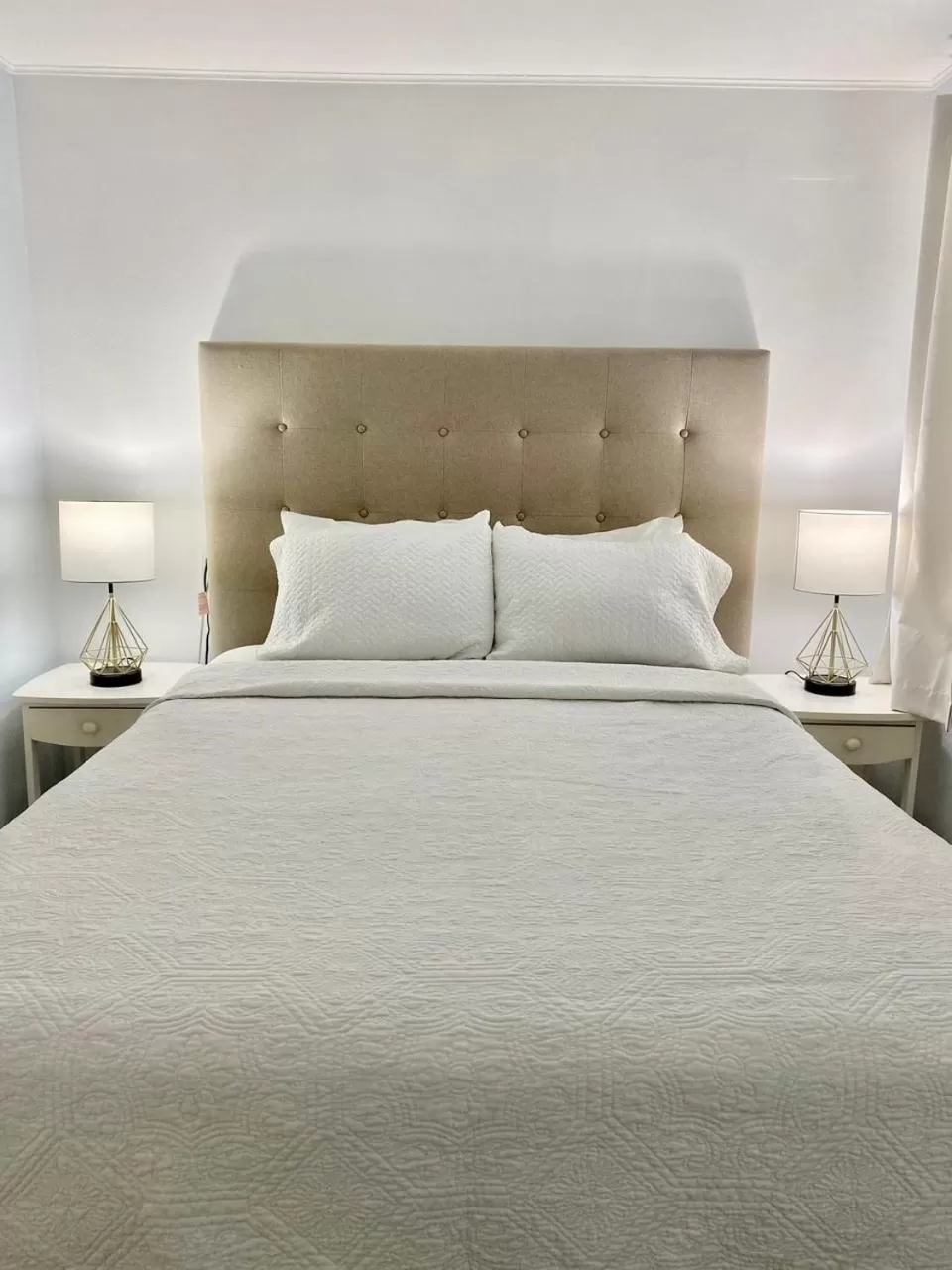 Bedroom, Bed in Turtle Beach Resort