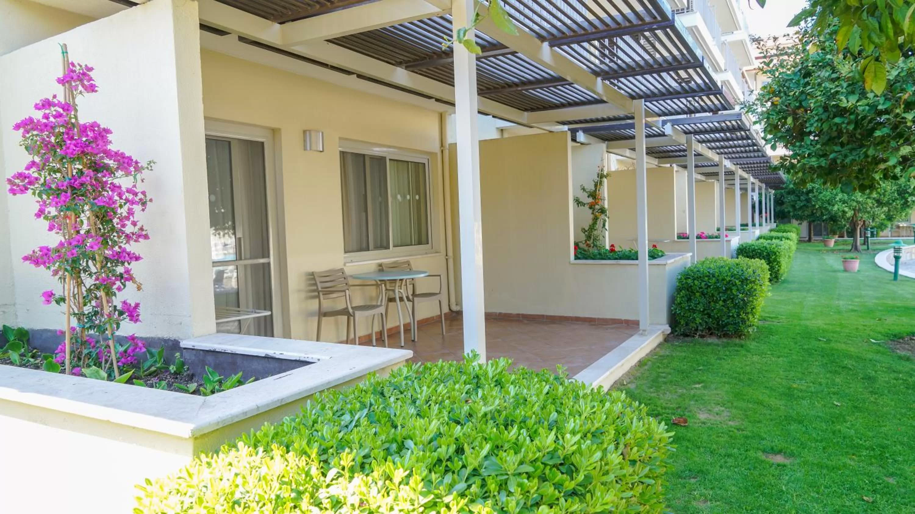 Garden in Barut B Suites