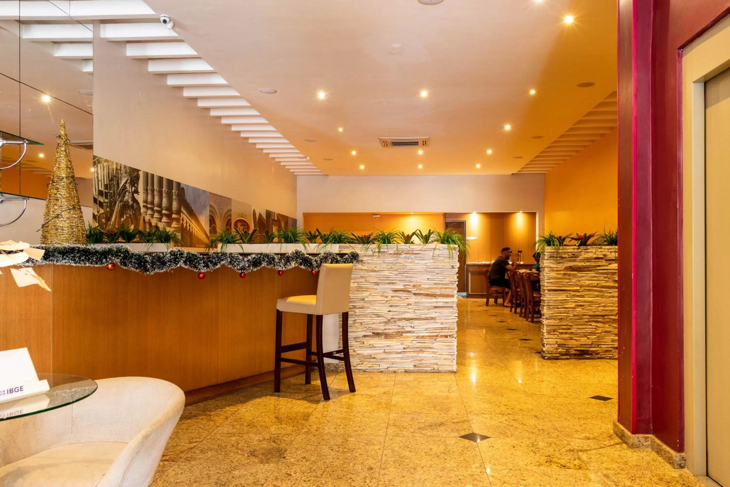 Food and drinks in Pompeu Rio Hotel