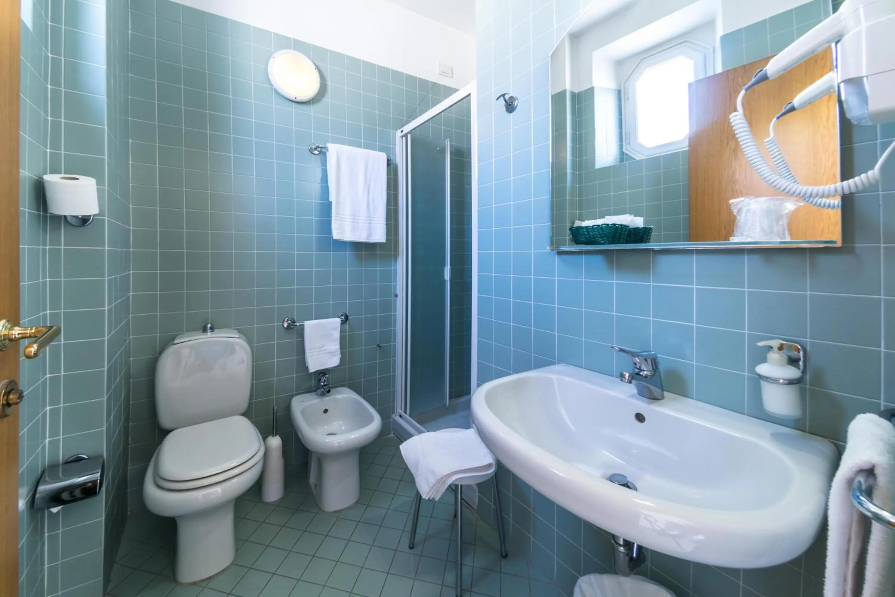 Bathroom in Hotel Bonifacio