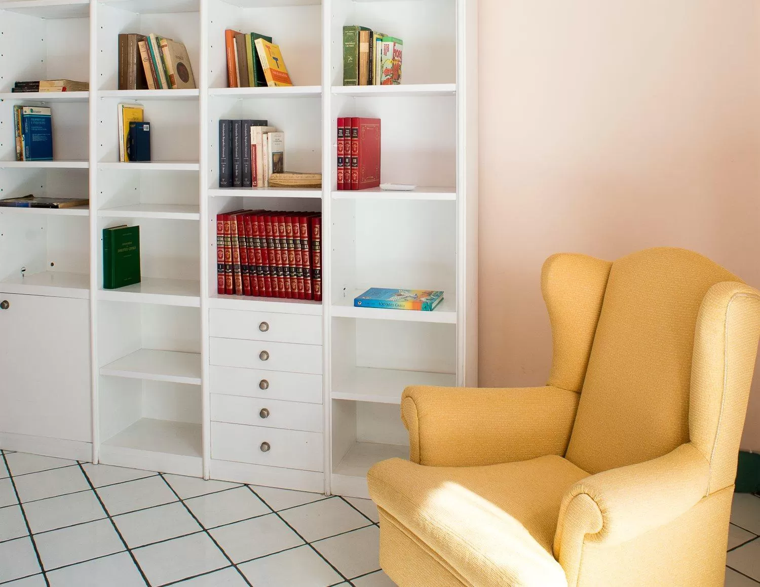 Seating area in Home47