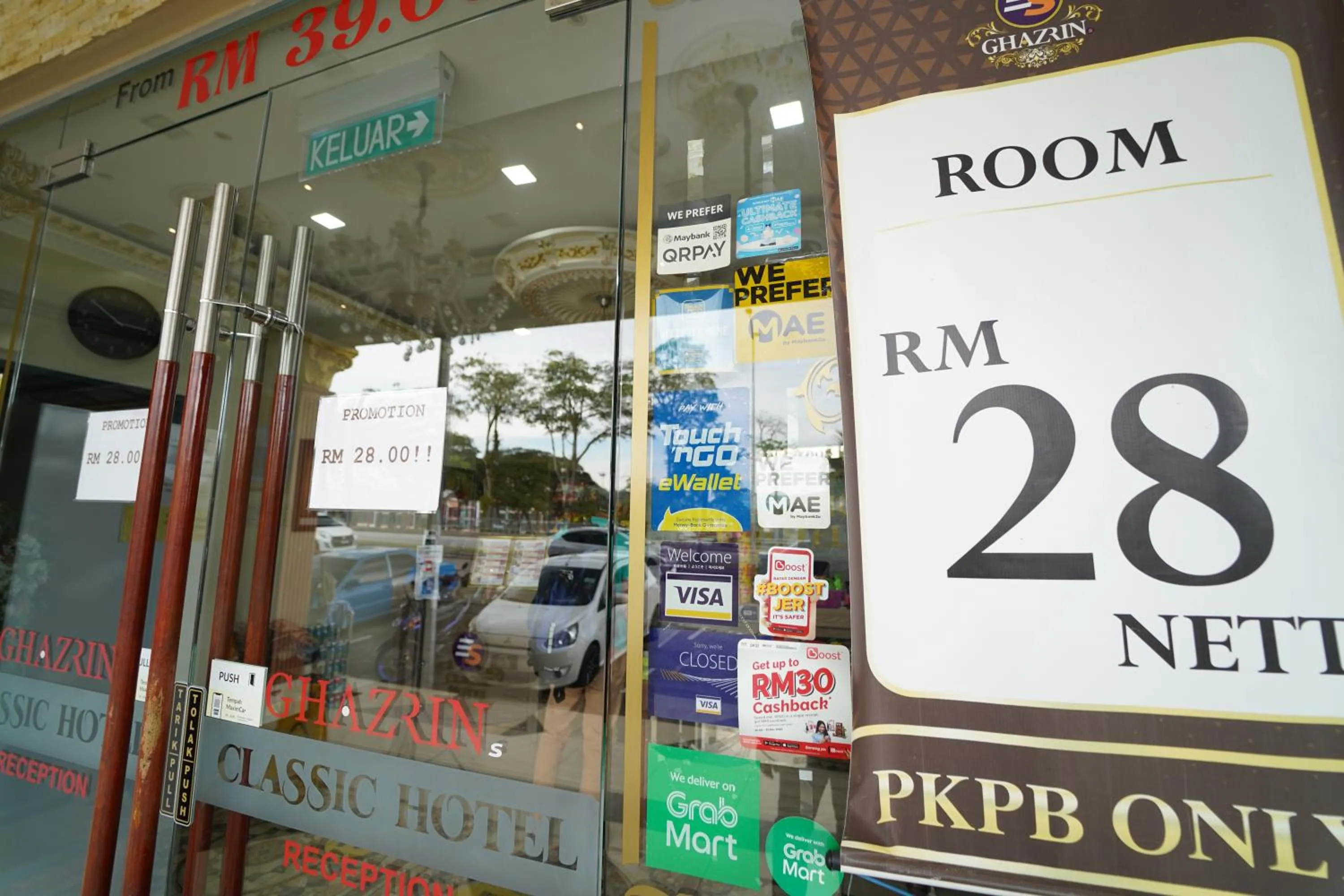 Ghazrin's Classic Hotel JB