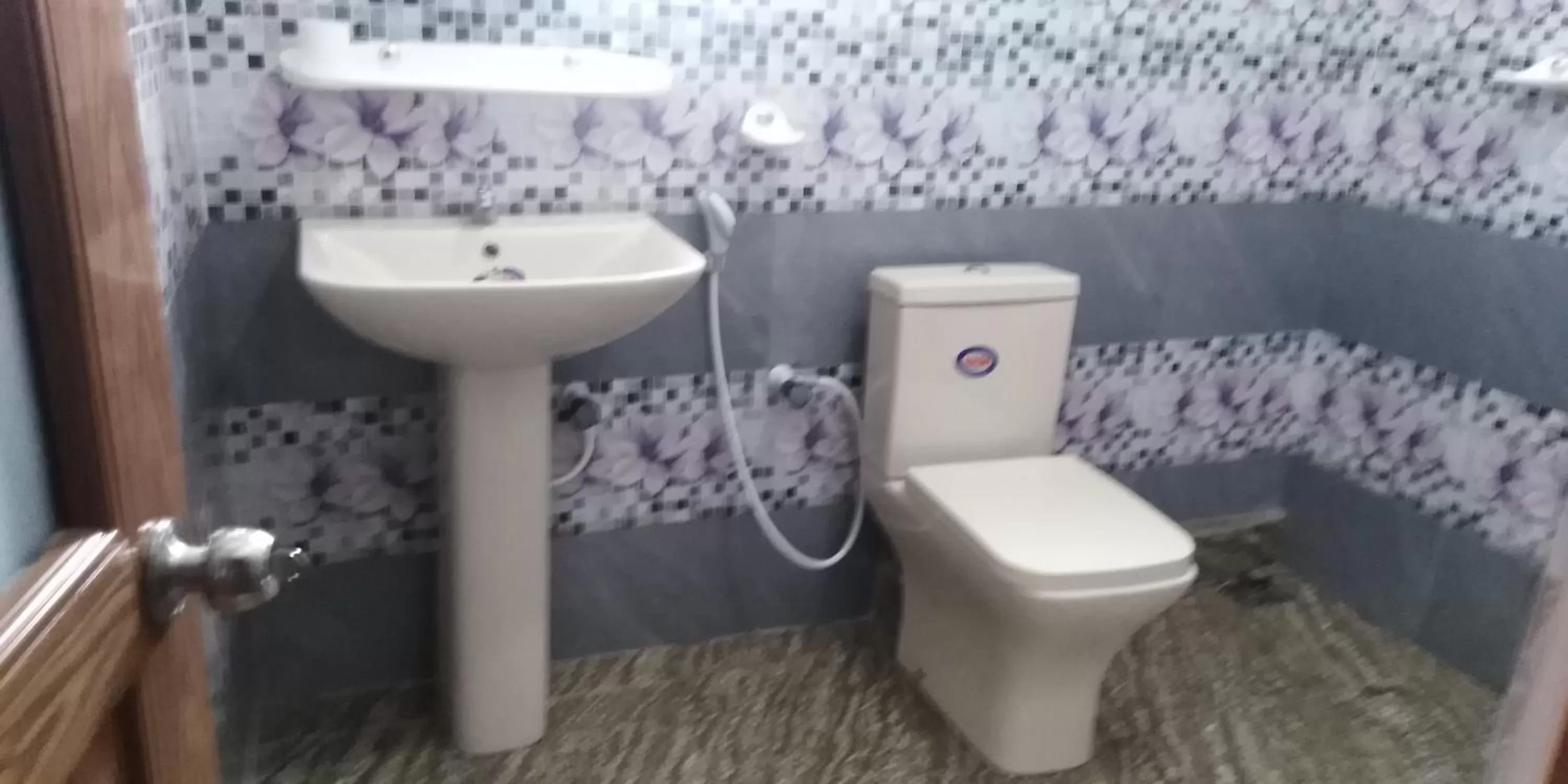 Bathroom in Pearl Resort Mirissa