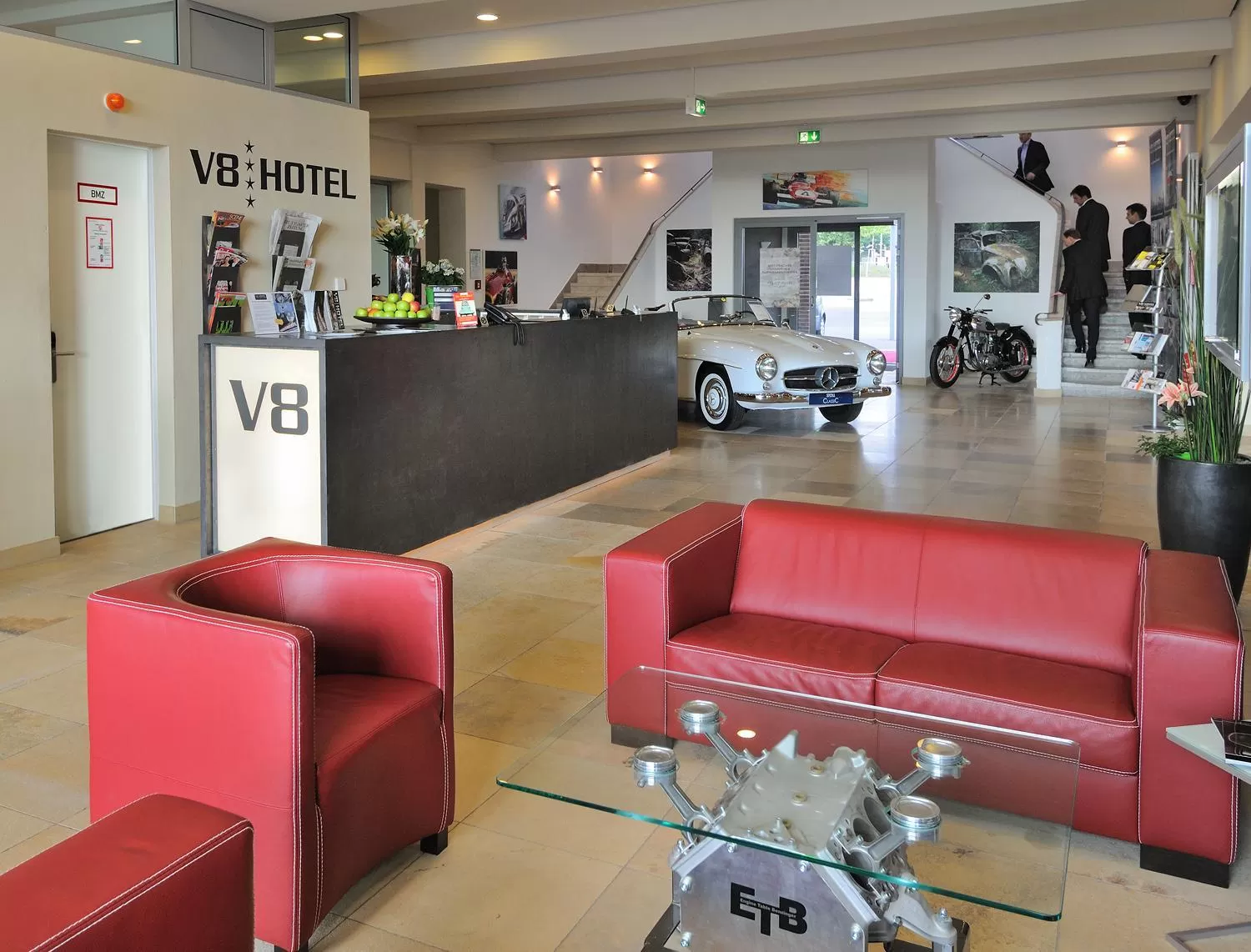 Lobby or reception in V8 HOTEL Classic Motorworld Region Stuttgart