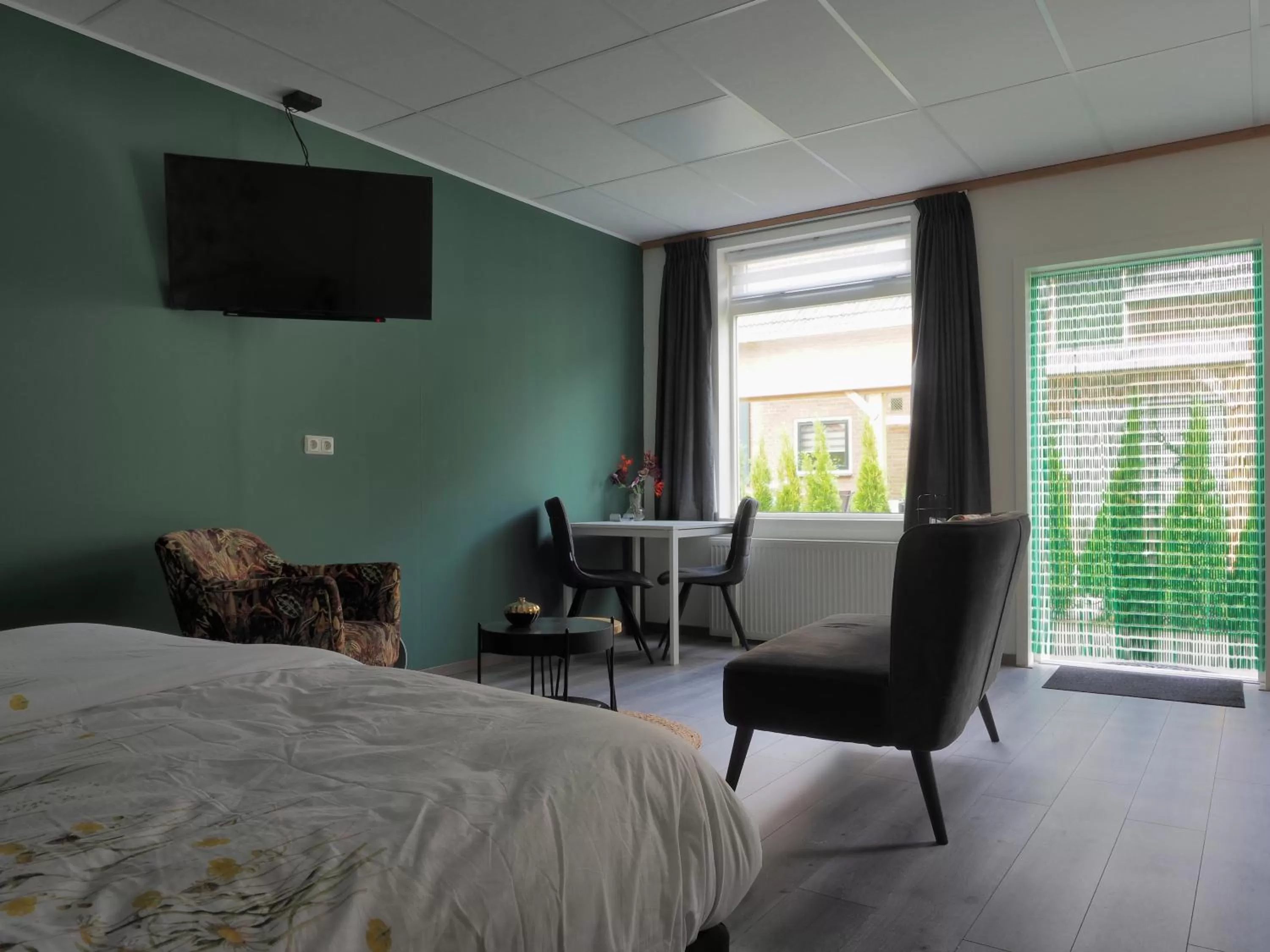 TV and multimedia, TV/Entertainment Center in Het Gelders Buitenleven