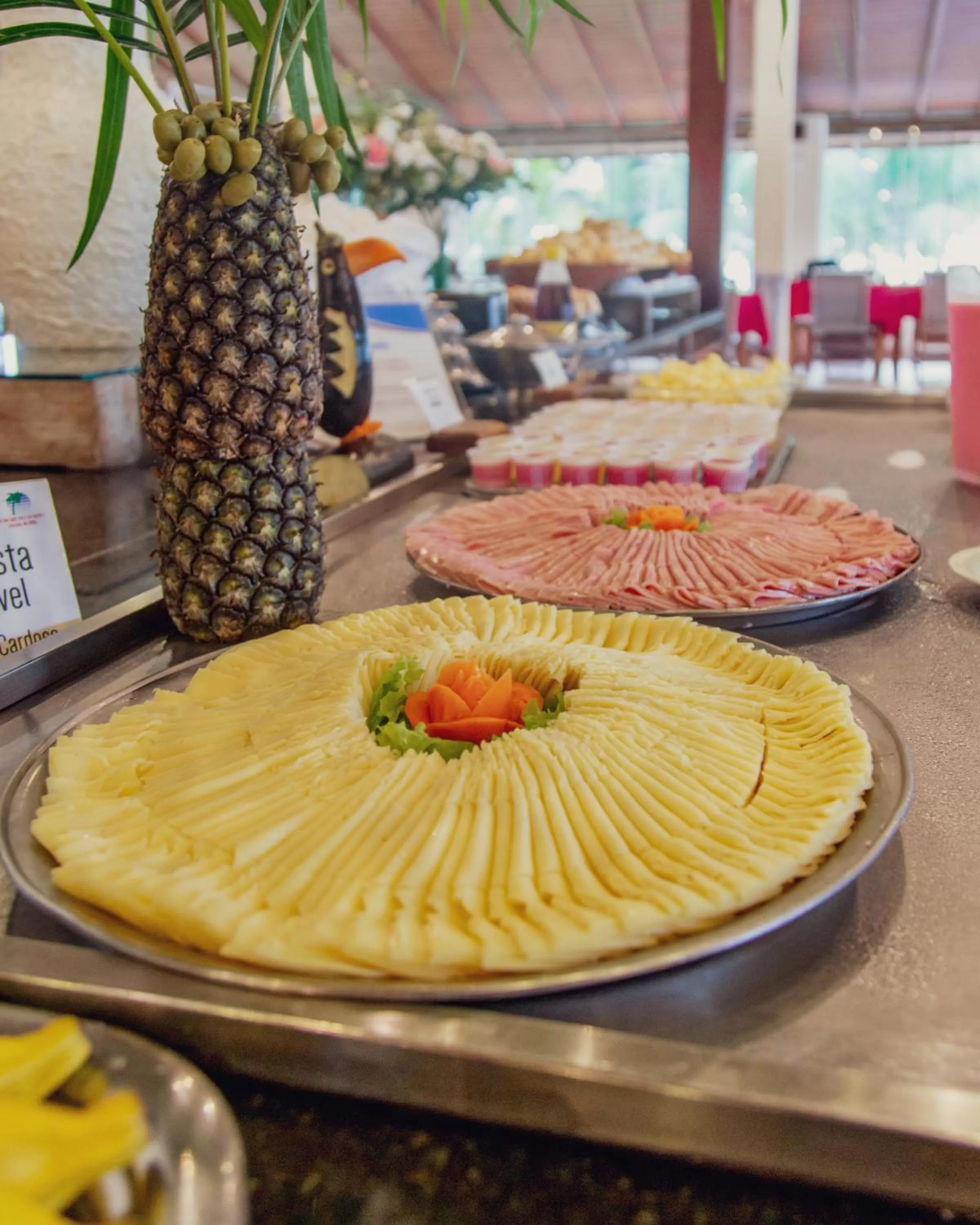 Breakfast in Bosque do Porto Praia Hotel