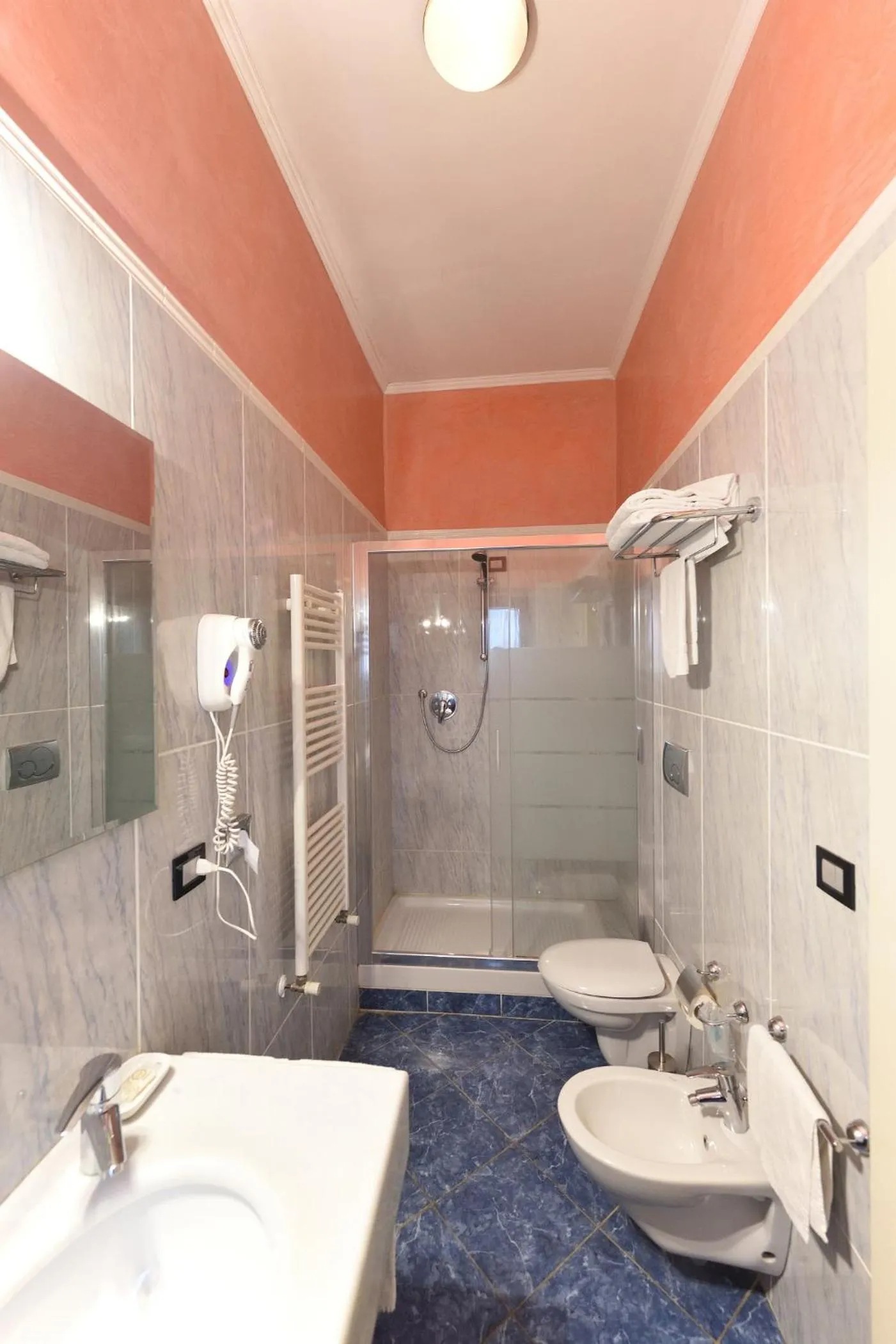 Bathroom in Relais La Corte di Cloris