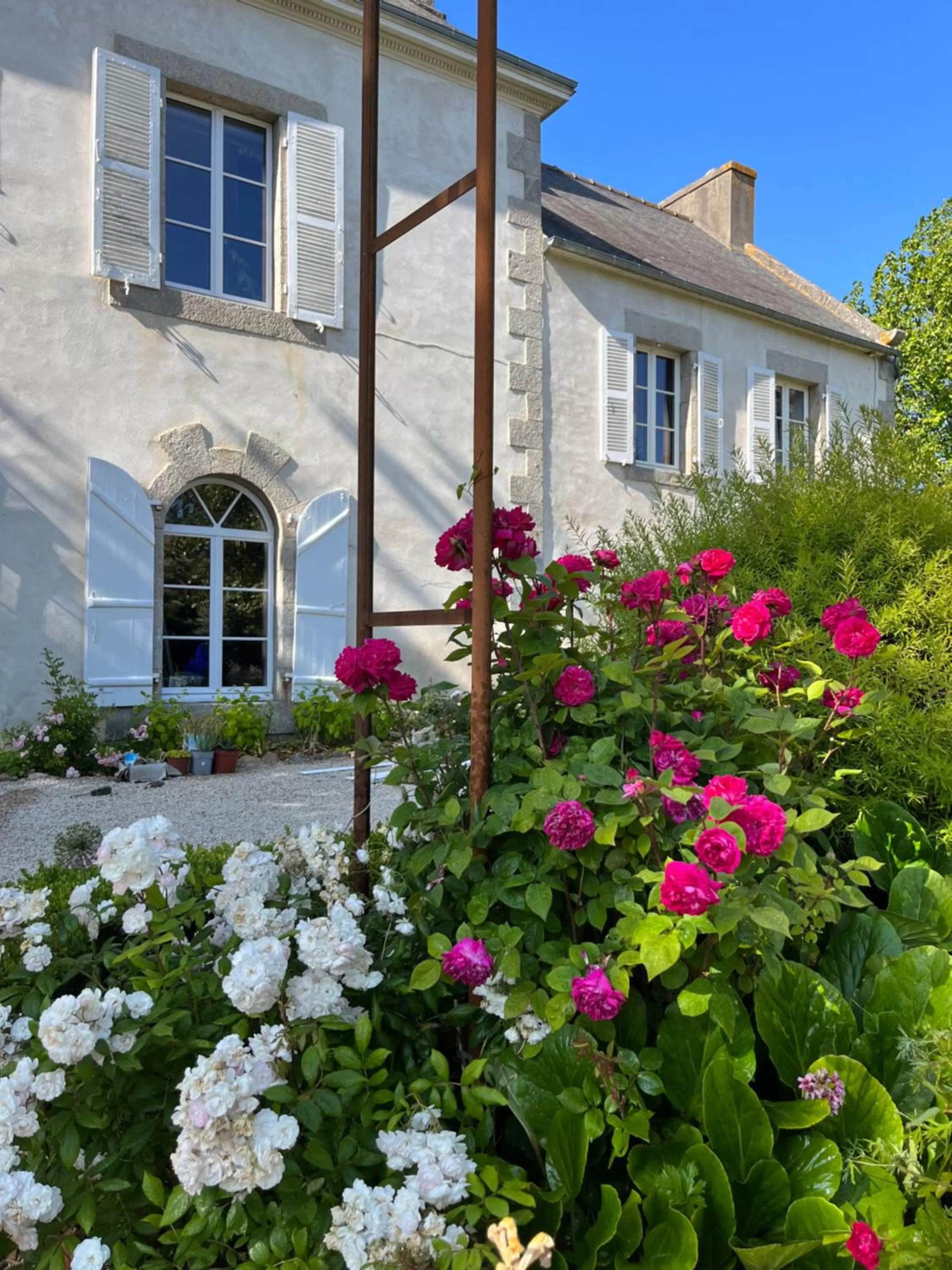 Garden view, Property Building in la_grande_guerais