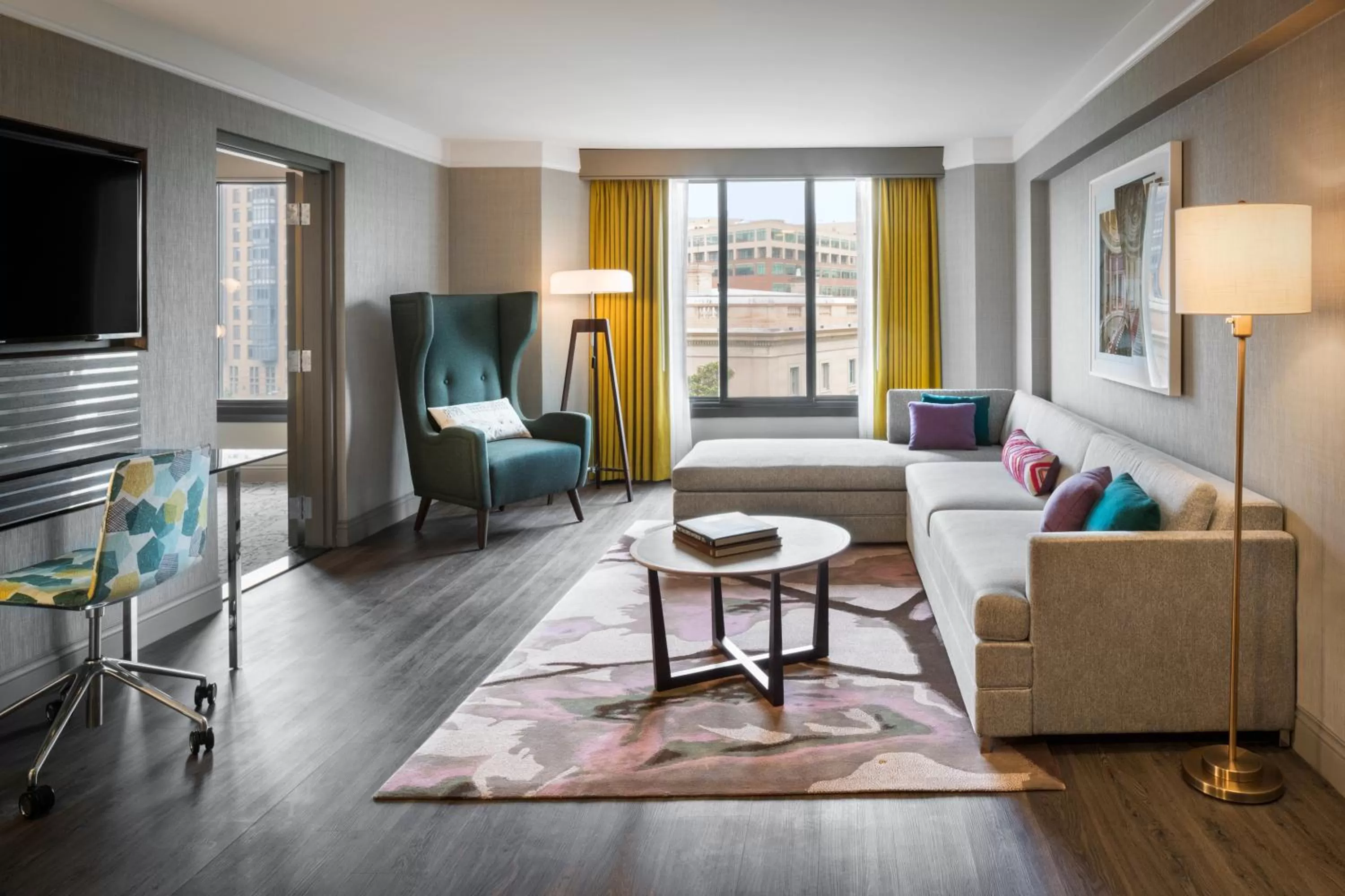 Living room, Bed in The Darcy Hotel, Washington DC