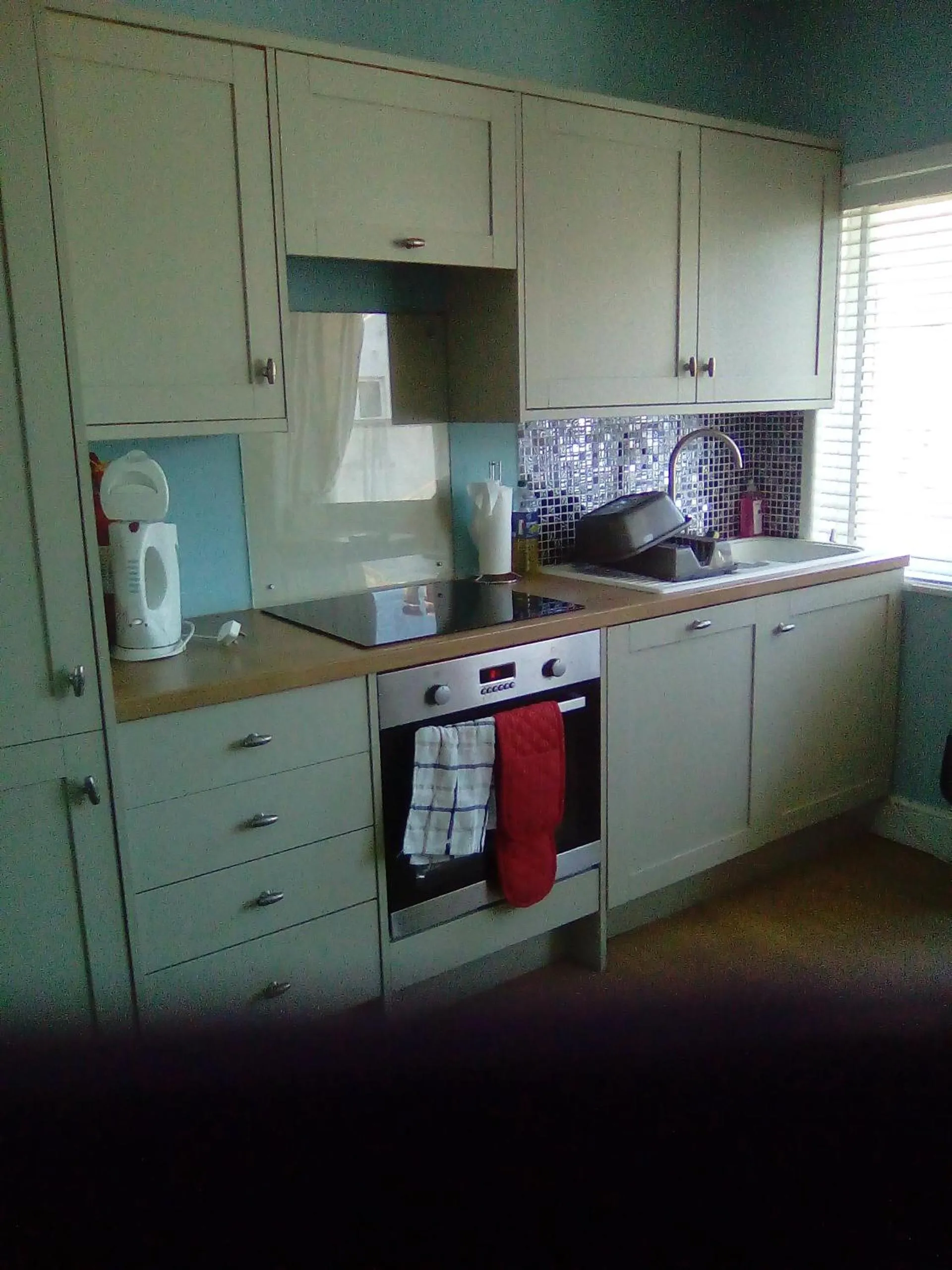 Coffee/tea facilities in The Wilton Weymouth