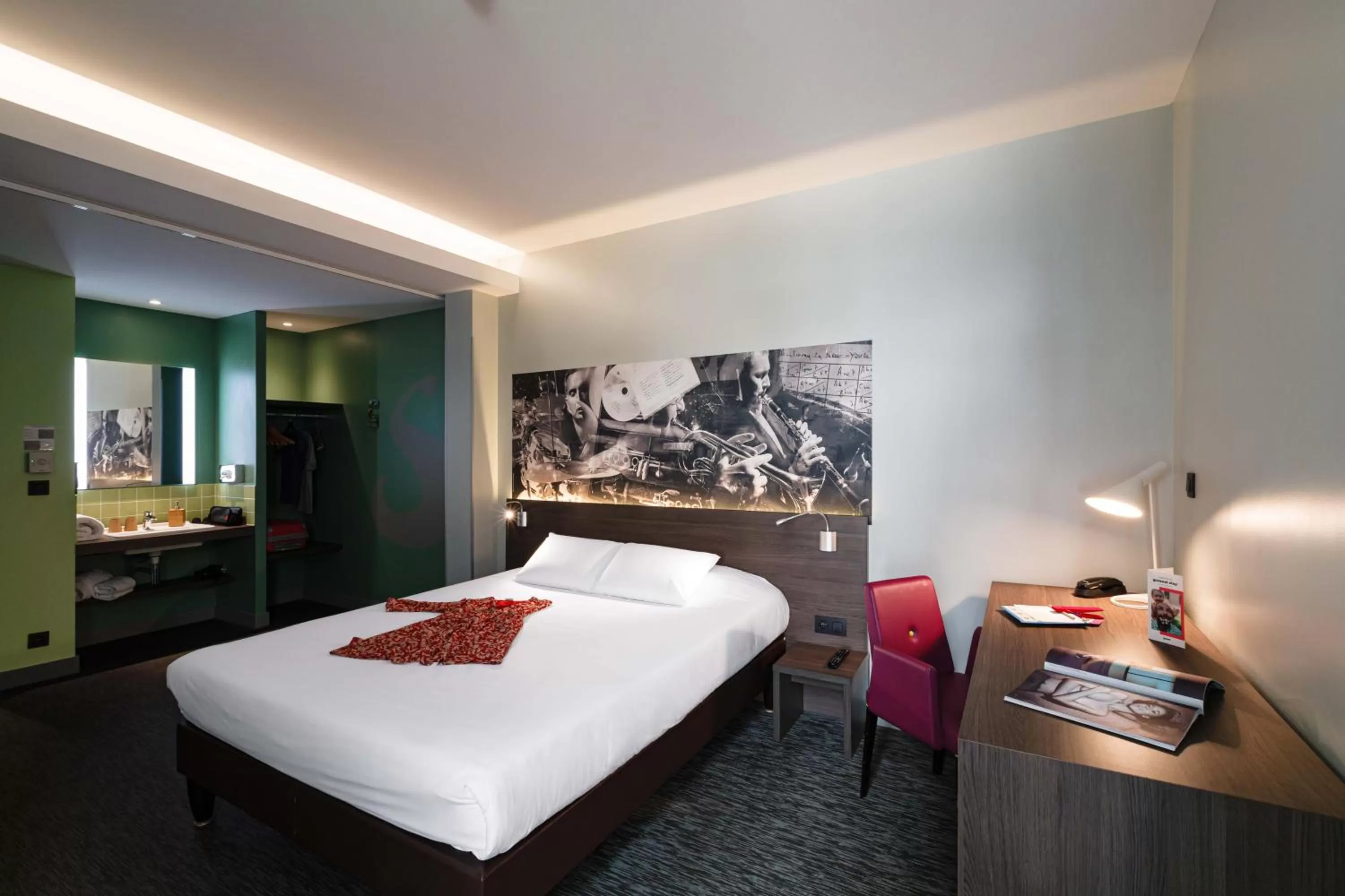 Bedroom, Bed in Greet Hotel Lyon Confluence