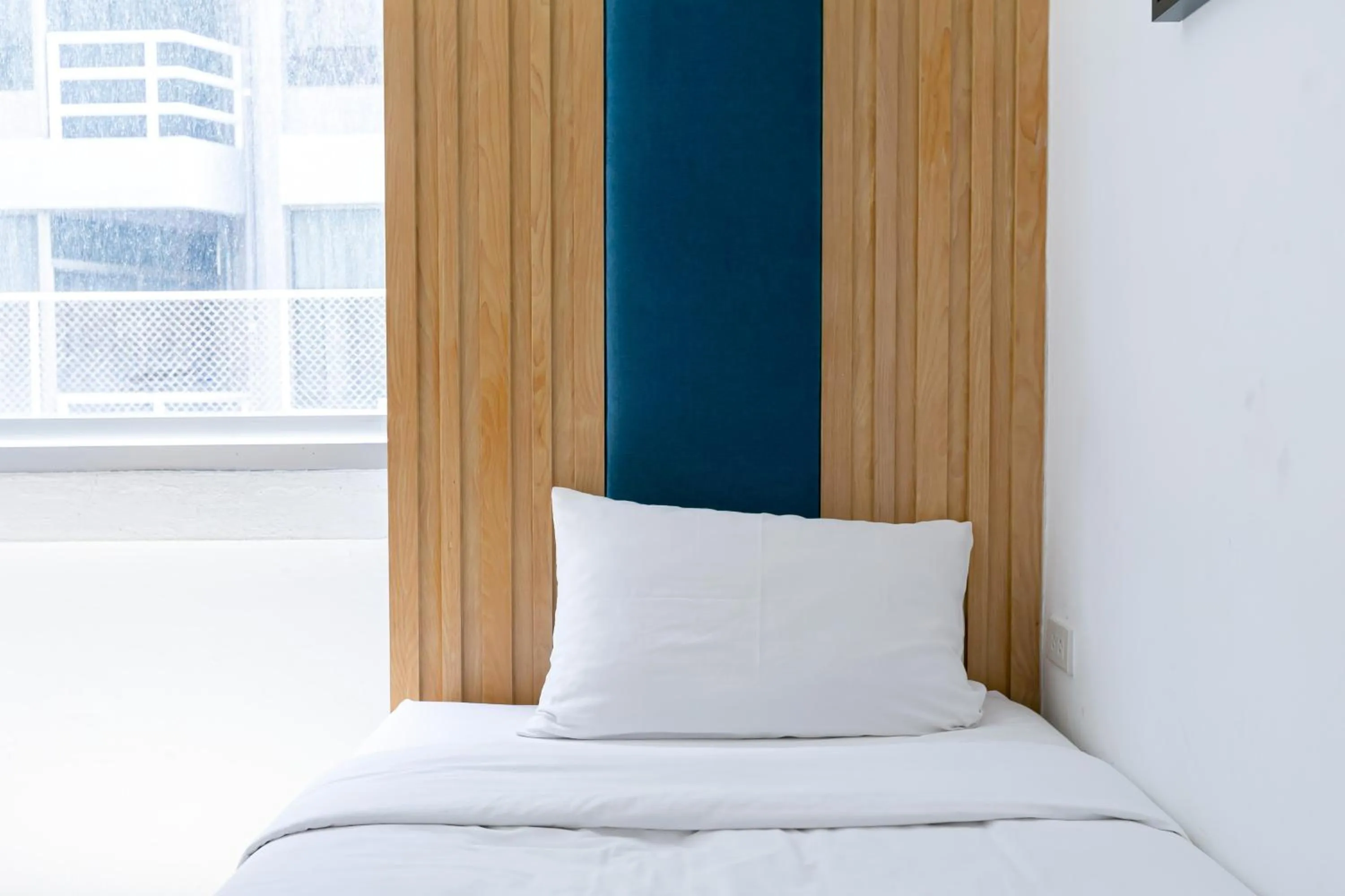 Bedroom, Bed in The Bedrooms Hostel Pattaya