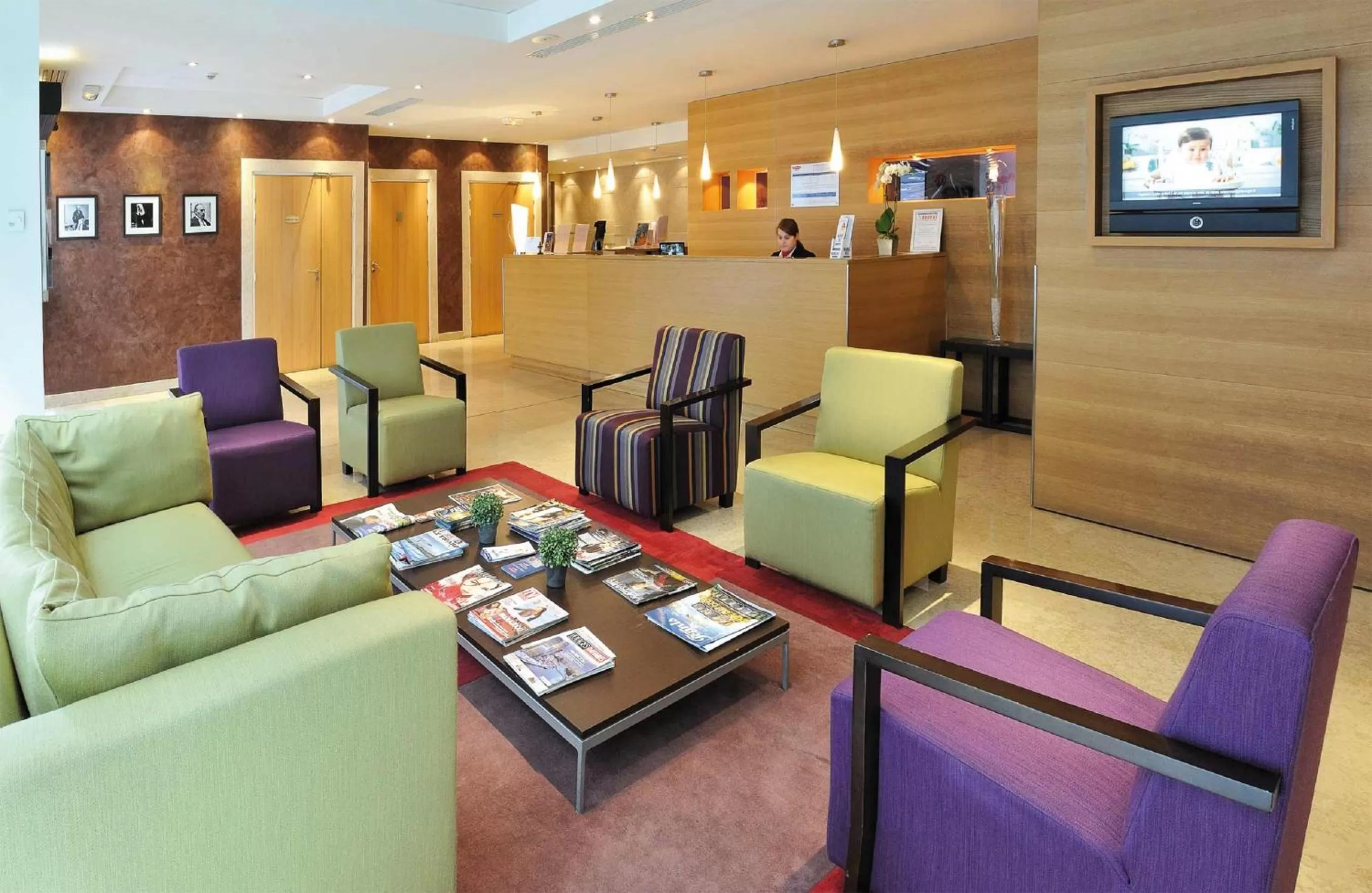 Lobby or reception in Residhome Paris Opéra