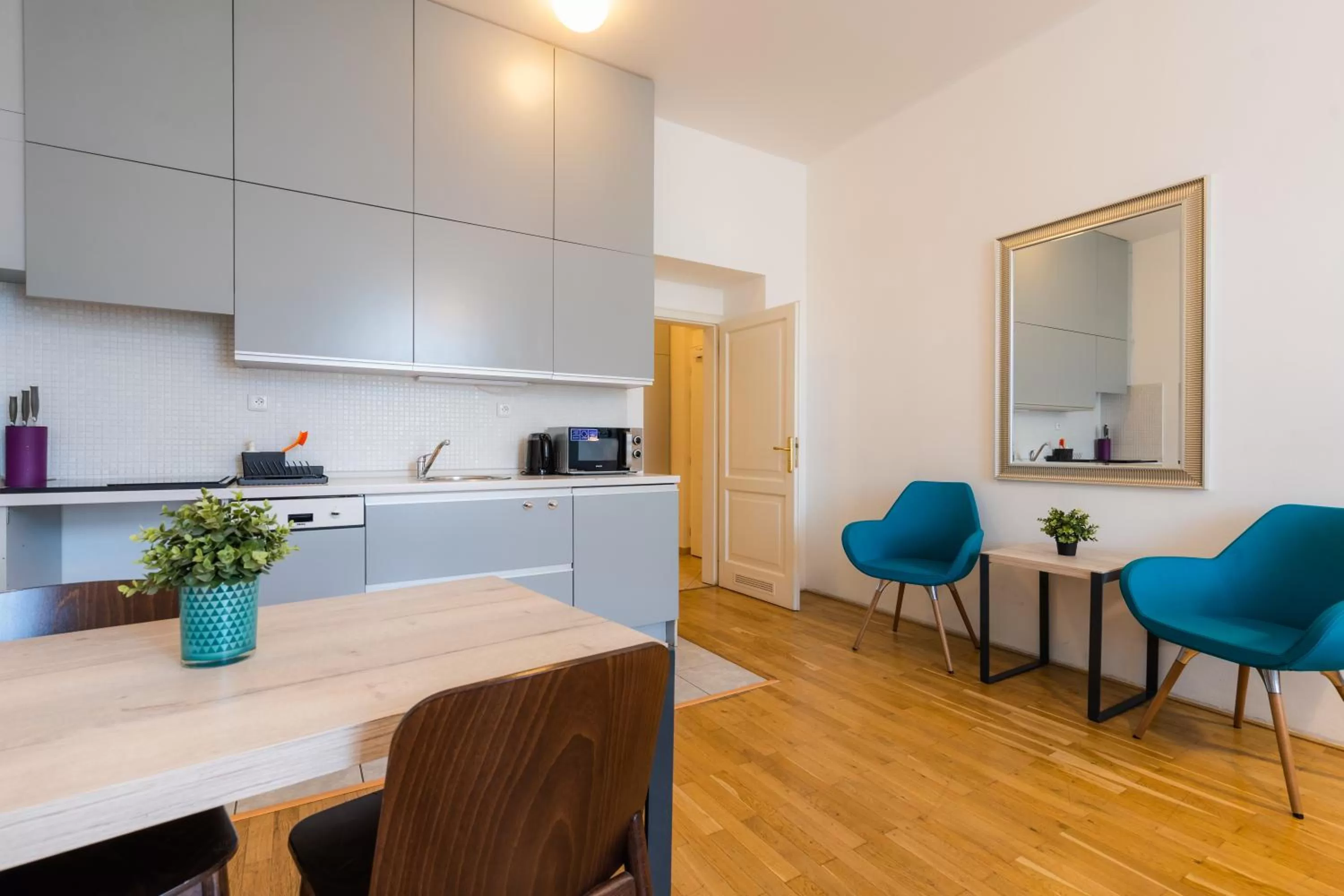 Dining area in EA ApartHotel Melantrich