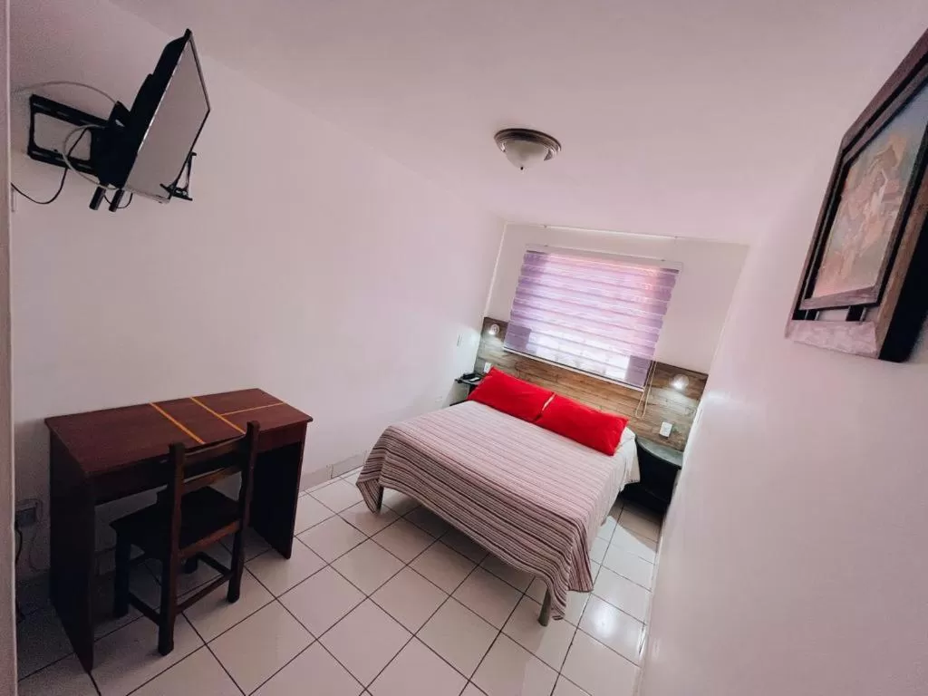 Bed in Hotel Plaza Colon