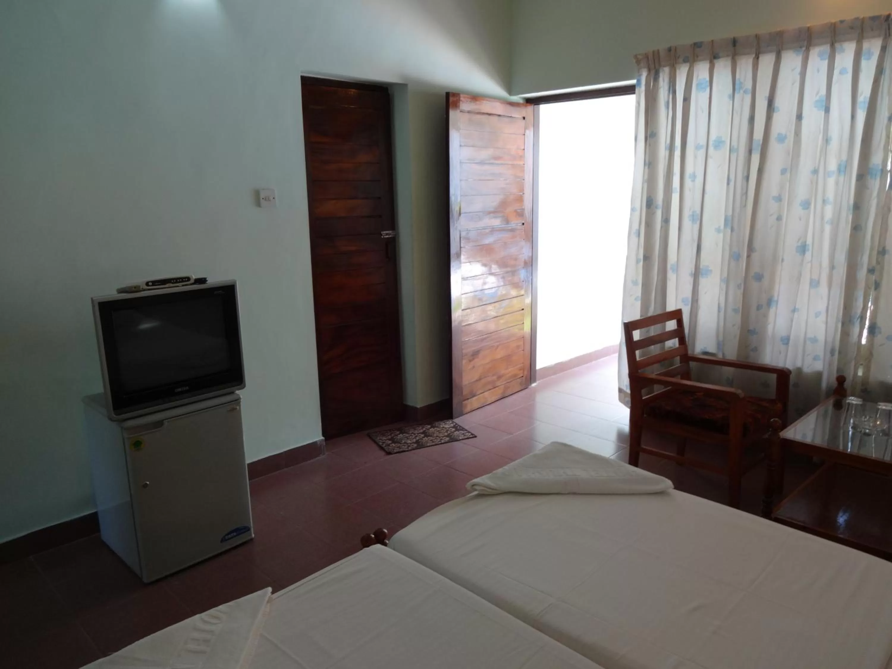 Bed in Hotel Thushara