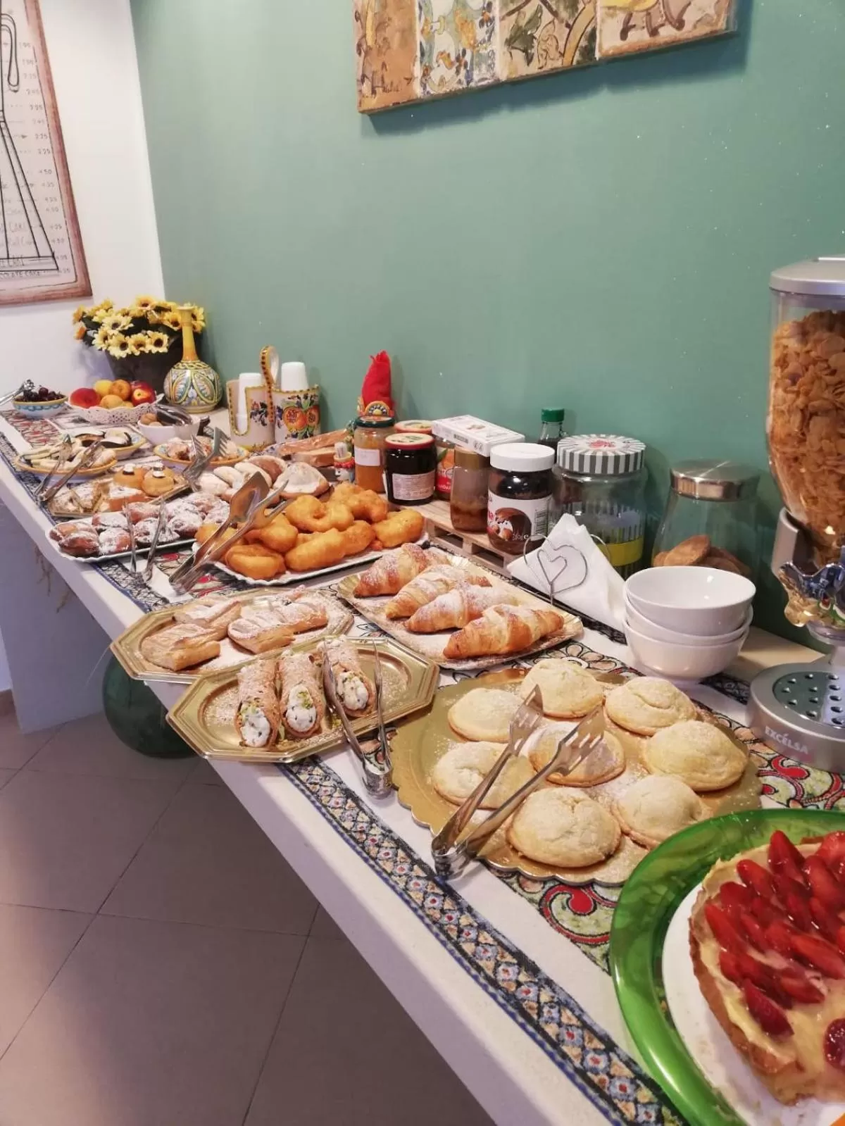 Breakfast in La Finestra sul Cortile B&B