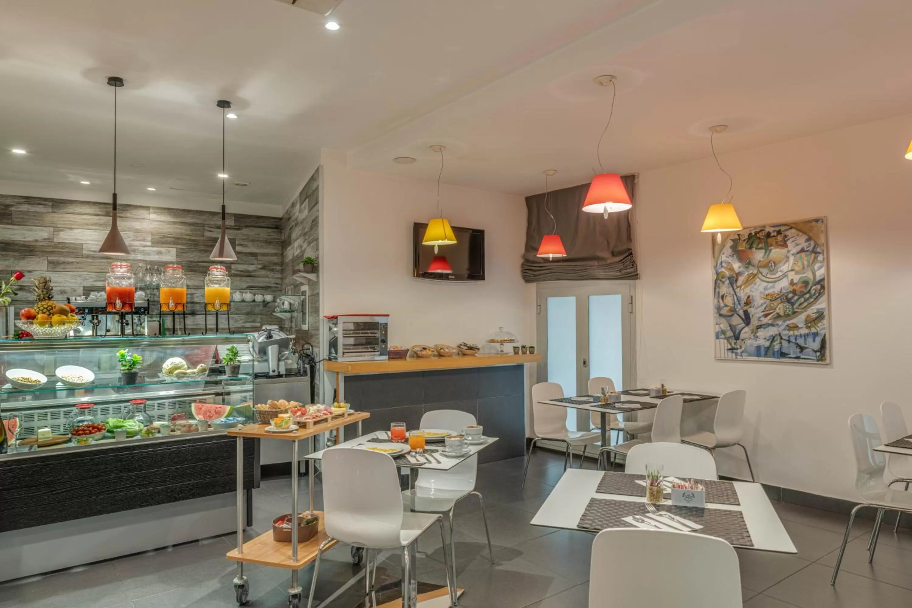 Restaurant/places to eat in Trevi Palace Hotel