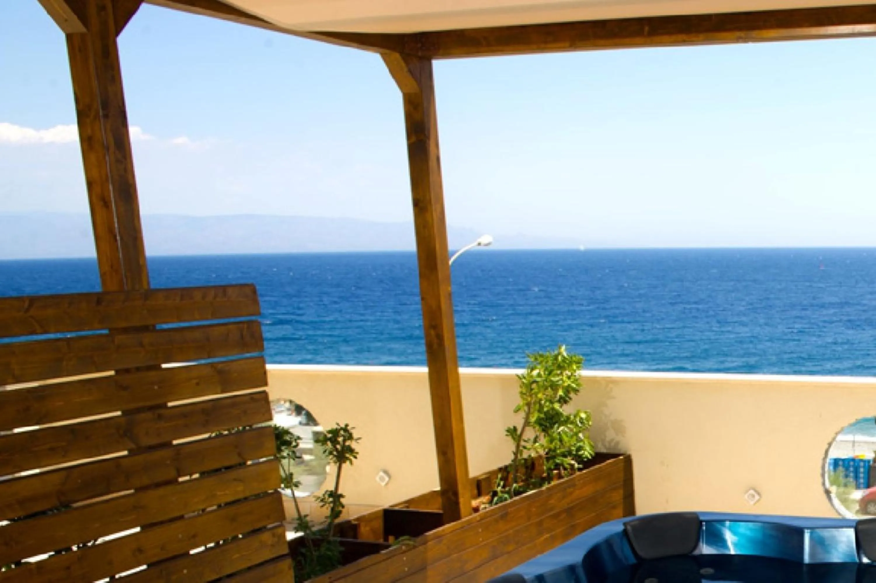 Balcony/Terrace in Main Palace Hotel