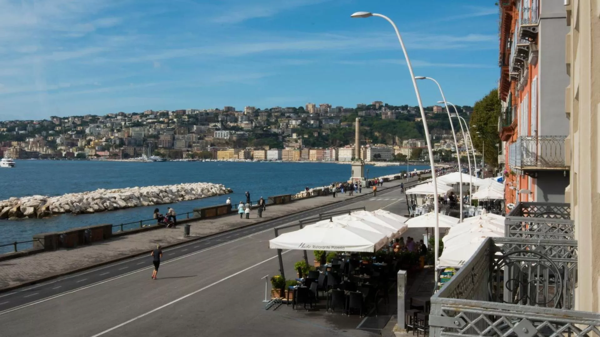 Property building in Partenope Relais