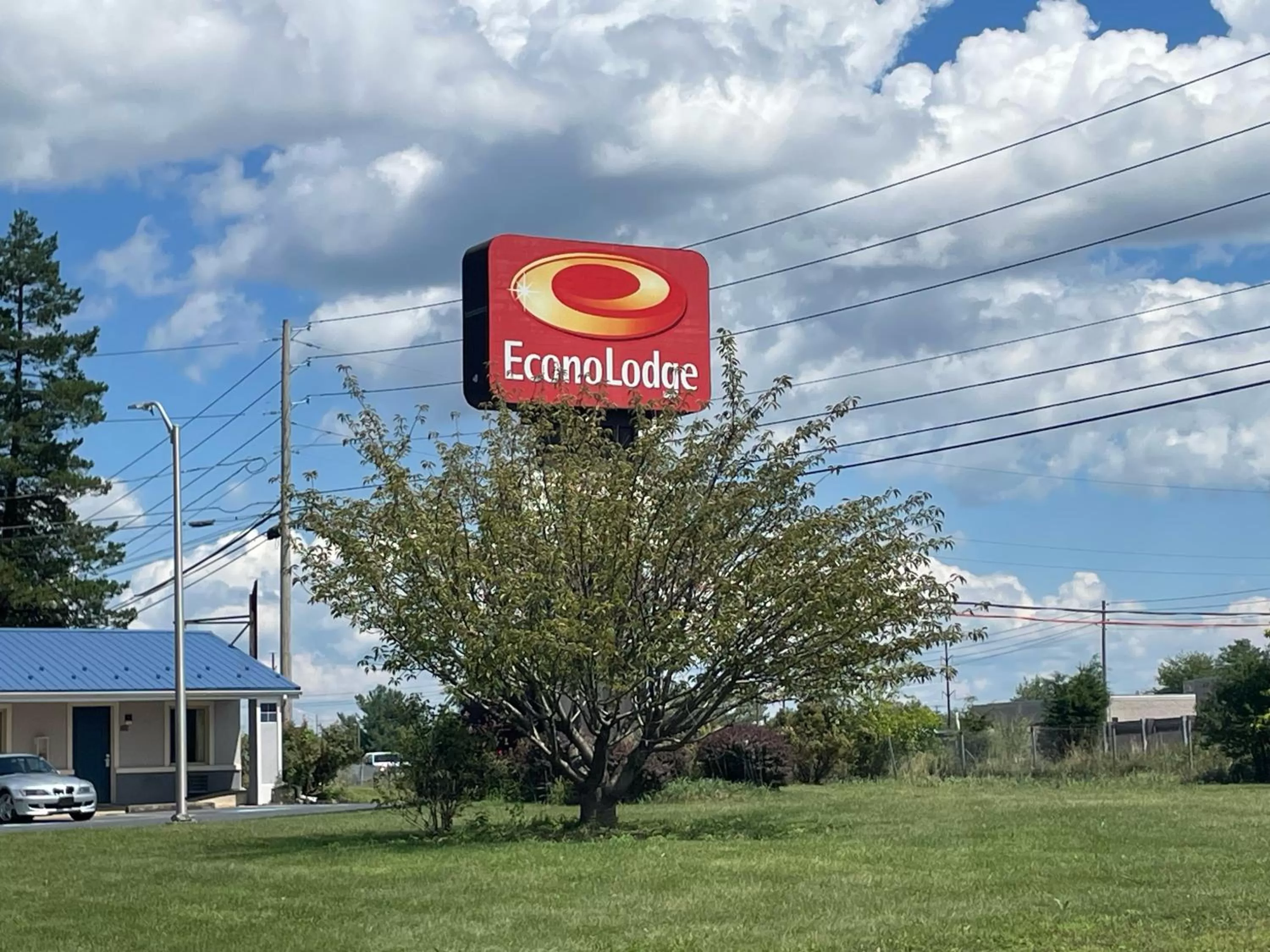 Property building in Econo Lodge Mechanicsburg - Harrisburg West