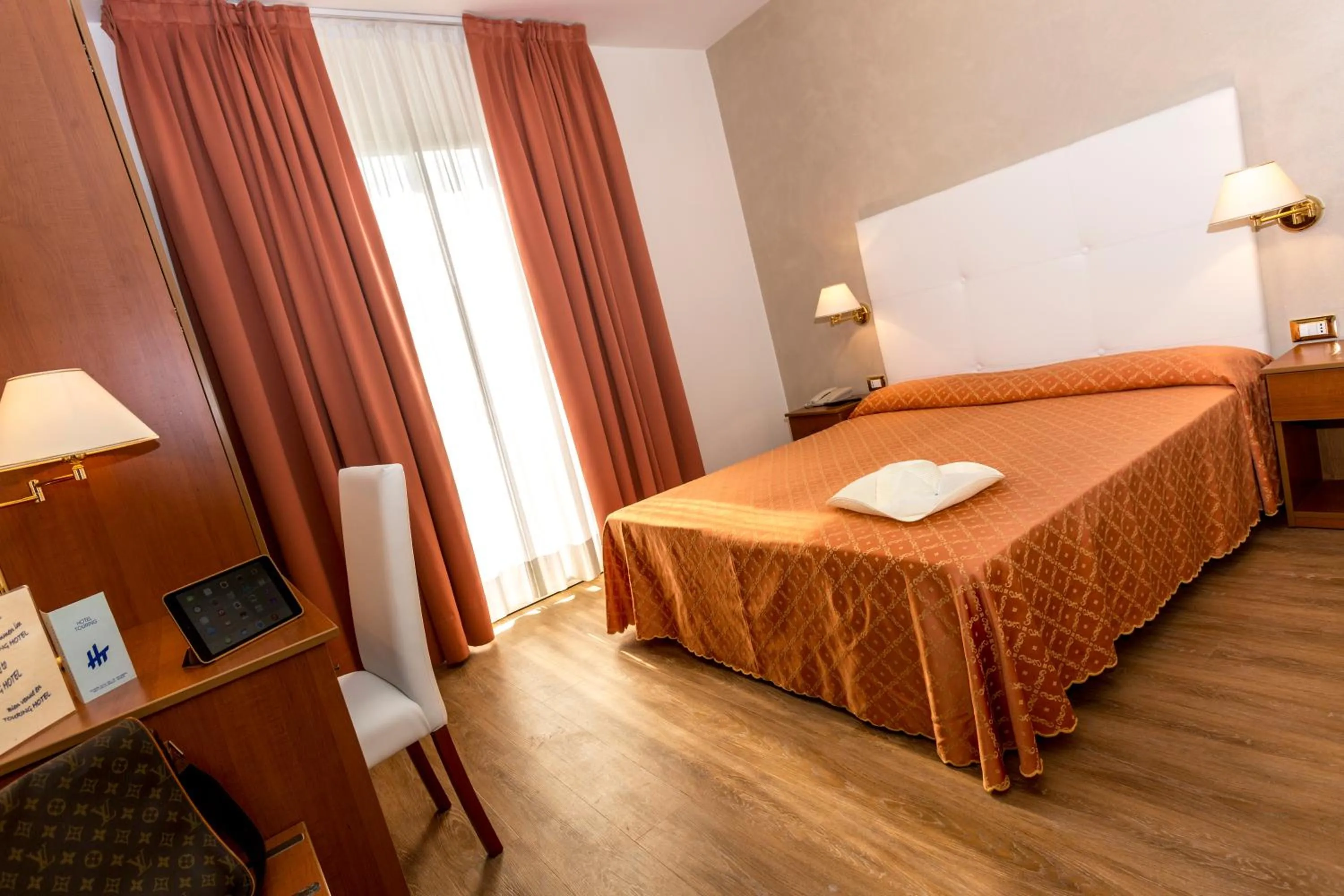 Dining area in Hotel Touring