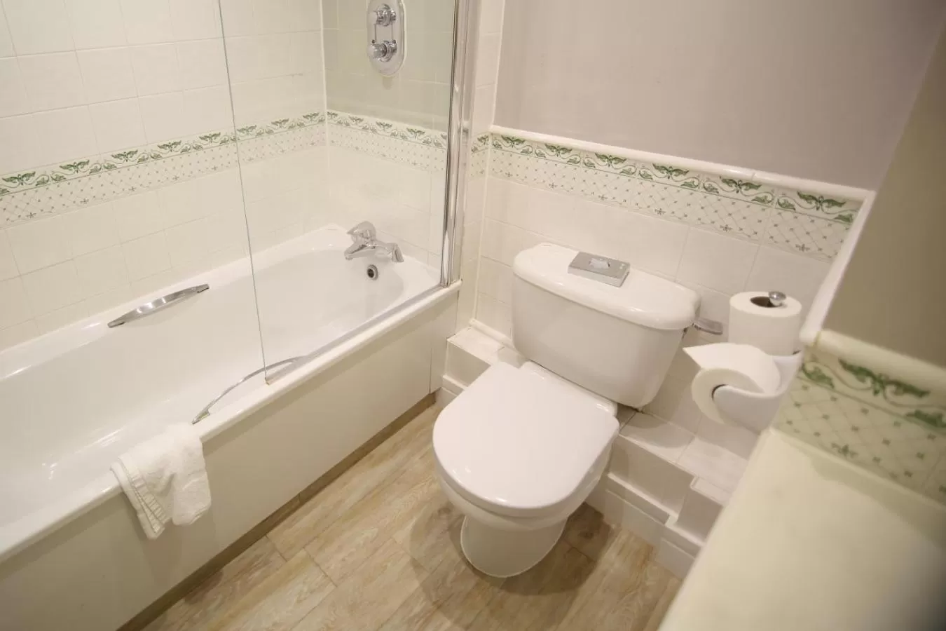 Bathroom in Mercure Gloucester Bowden Hall Hotel