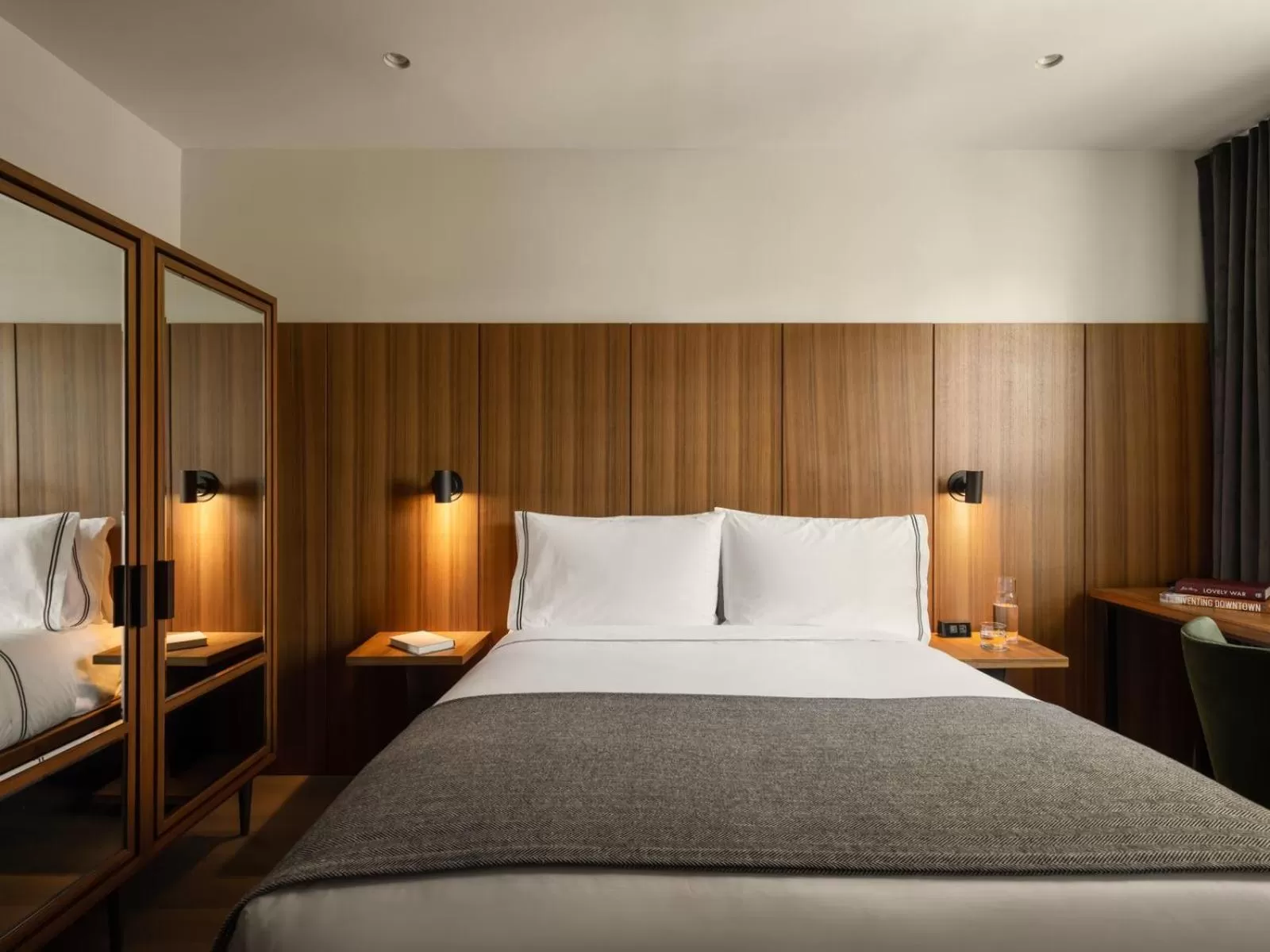 Bedroom, Bed in The Moore, New York City, a Member of Design Hotels