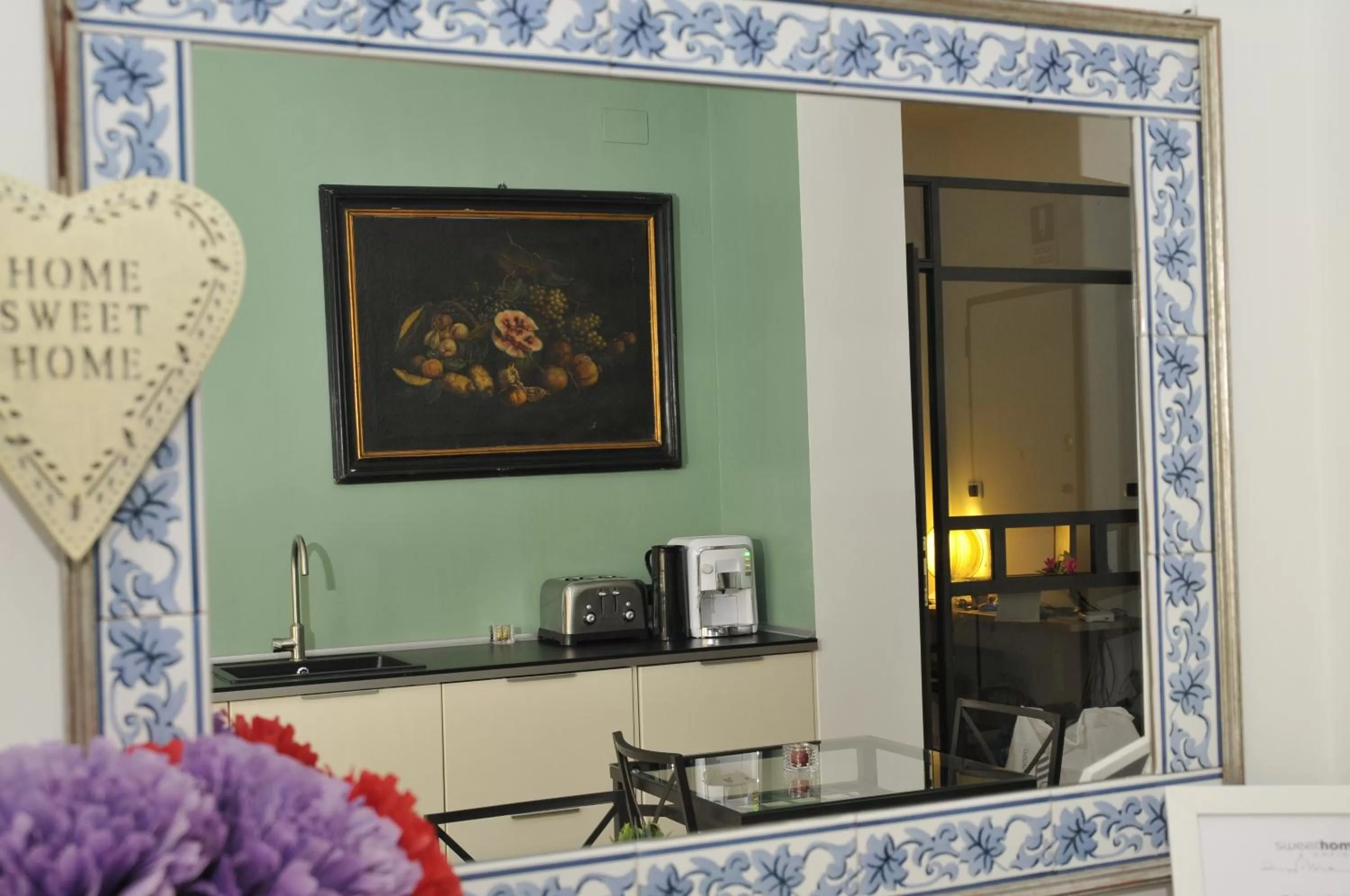 Decorative detail in Sweet Home Parioli