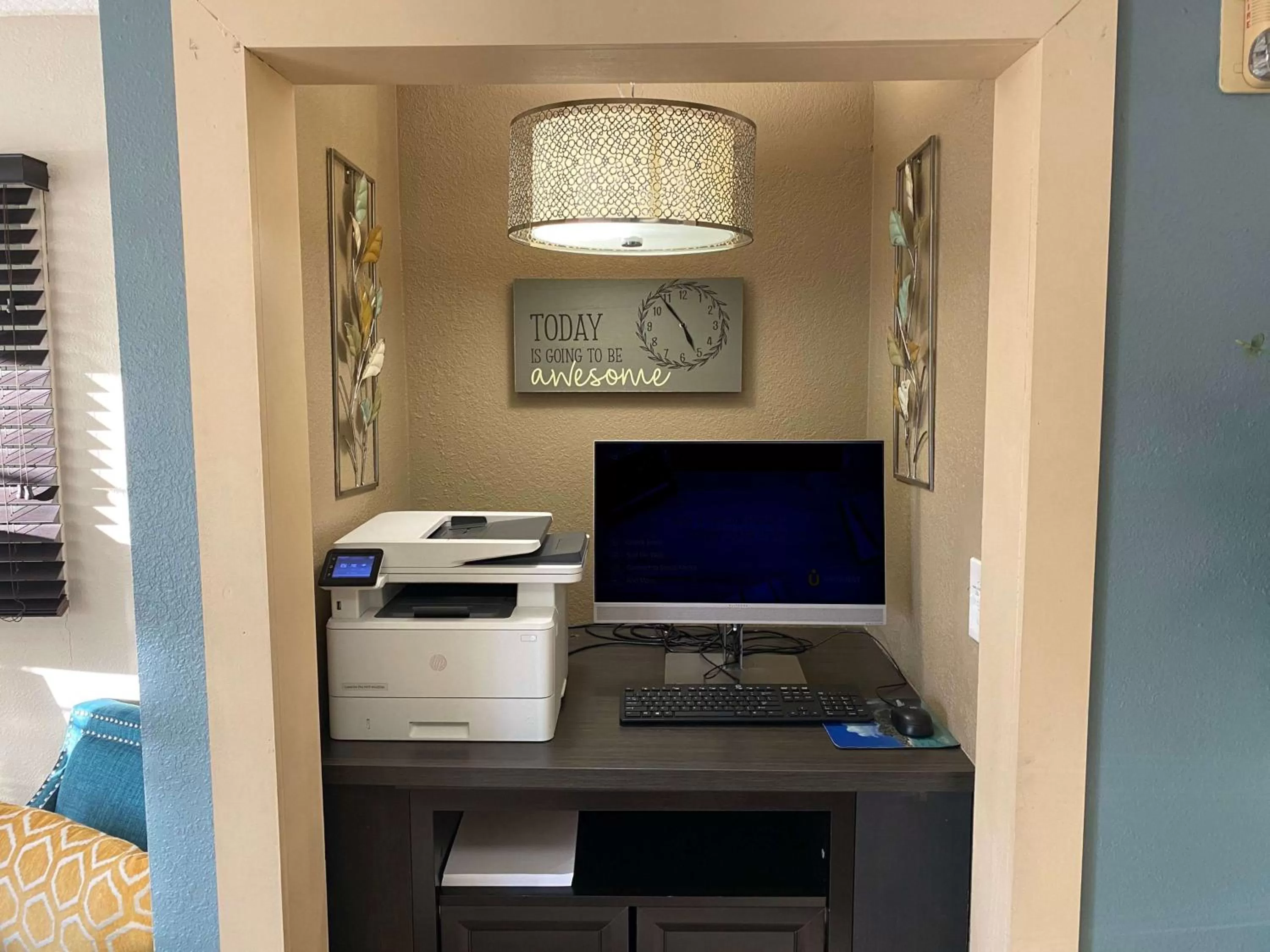 Business facilities, Business Area/Conference Room in Sonesta Simply Suites Houston W Beltway