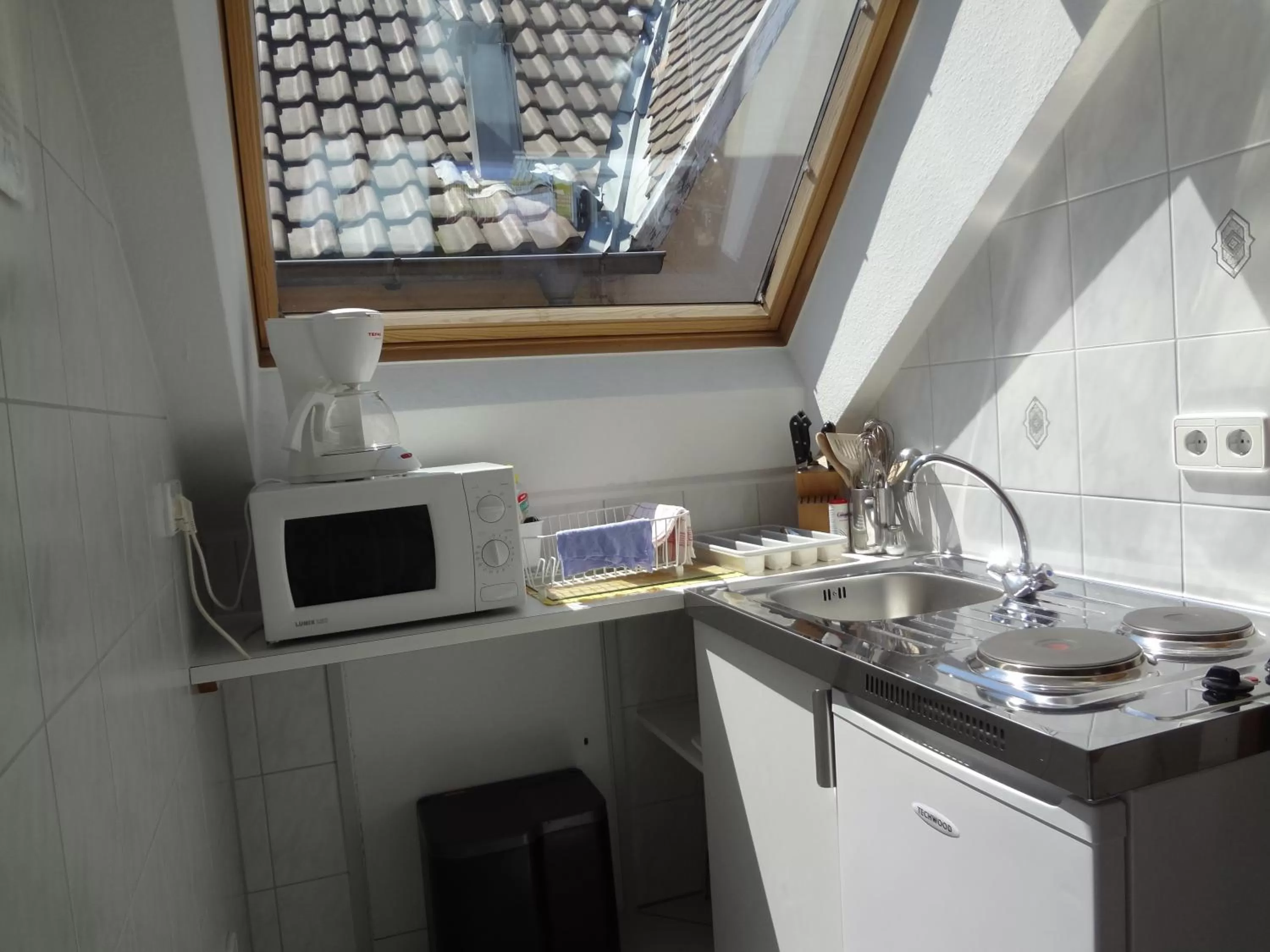 Photo of the whole room in Hotel Rose Heidelberg inklusive Frühstück, Saunanutzung und Parkplätze nach Verfügbarkeit