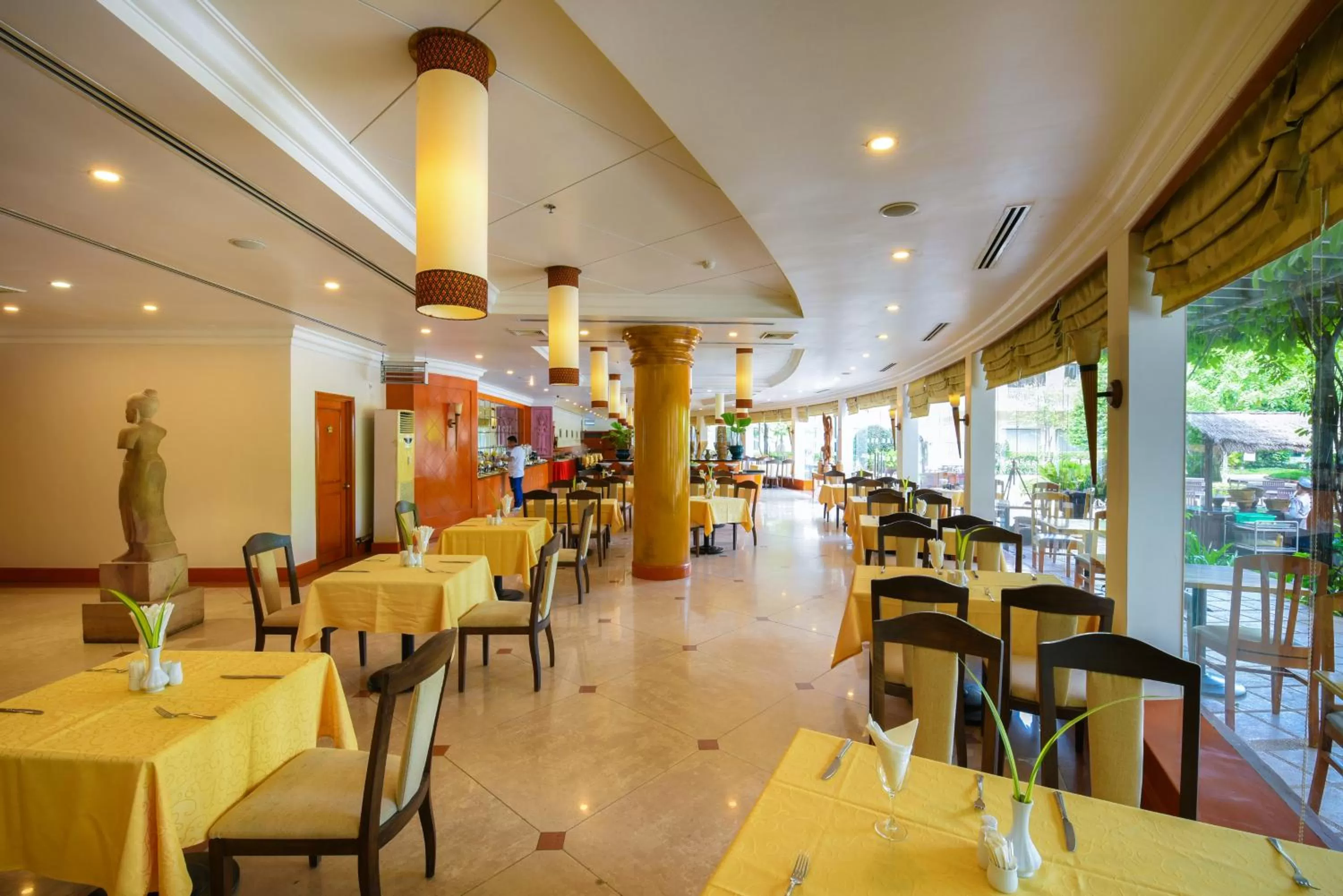 Restaurant/places to eat in Angkor Century Resort & Spa