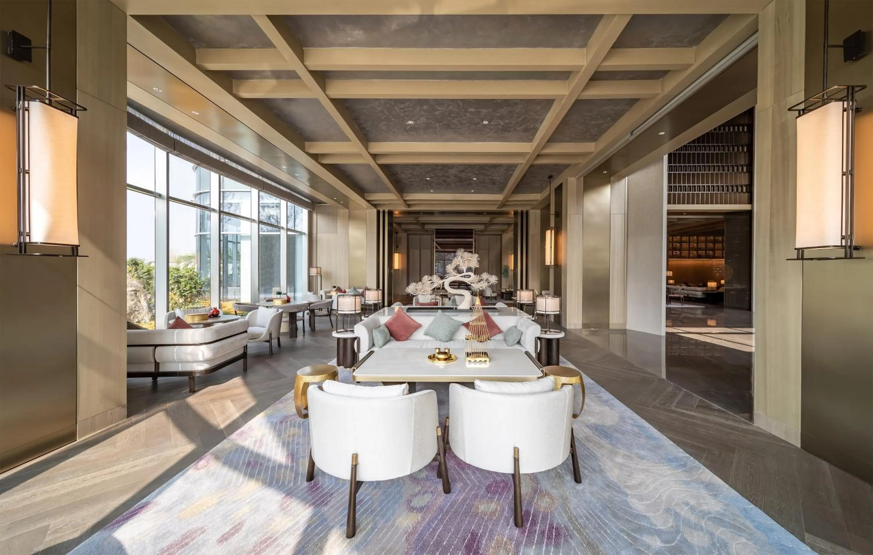 Lounge or bar in HUALUXE Xi'an Chanba by IHG-西安浐灞华邑酒店-Near Xi'an International Convention Exhibition Center and Shopping mall and The Romantic show of Xi'an-Free Luggage Storage-English Service