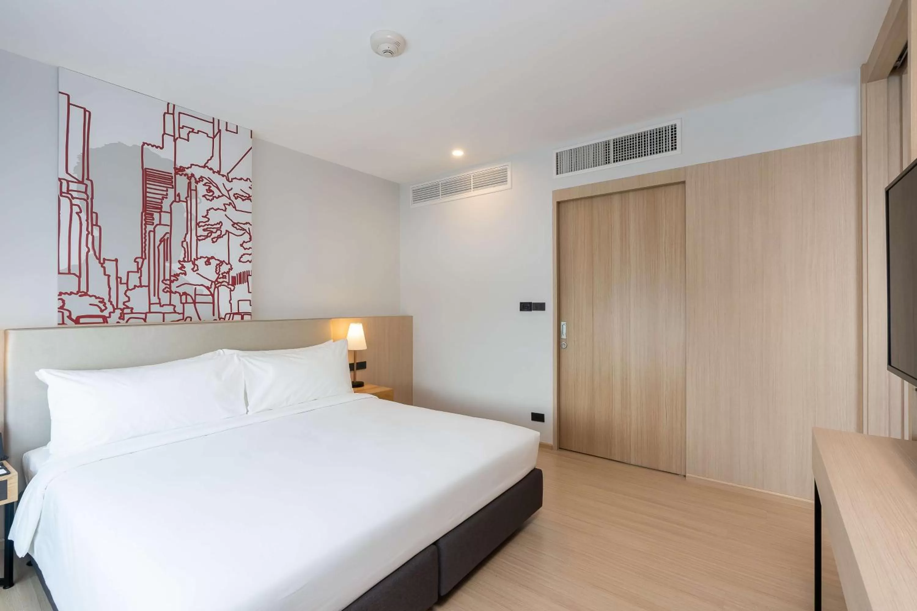 Bedroom, Bed in Best Western Nada Don Mueang Airport hotel