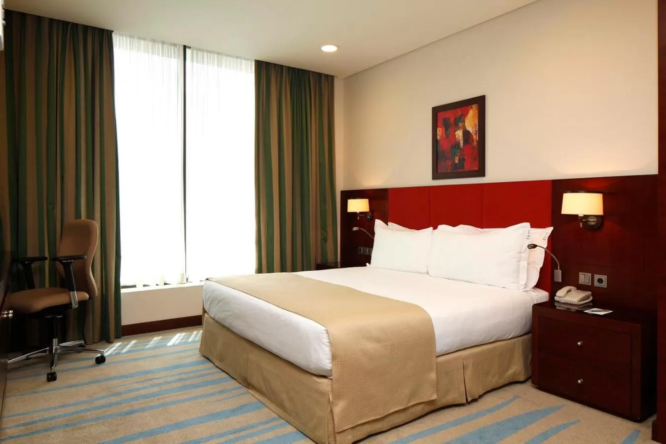 Bedroom, Bed in Holiday Inn Olaya by IHG