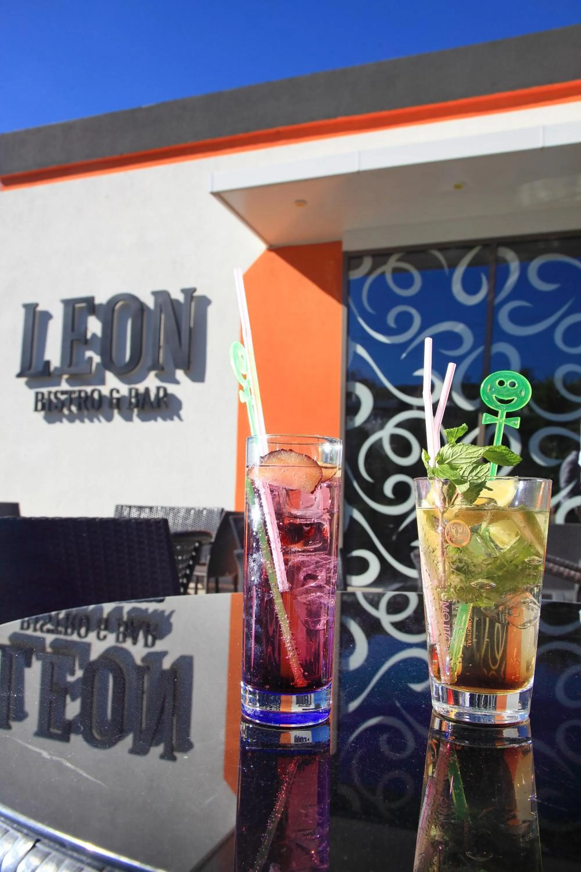 Lounge or bar in Mandarin Resort & Spa