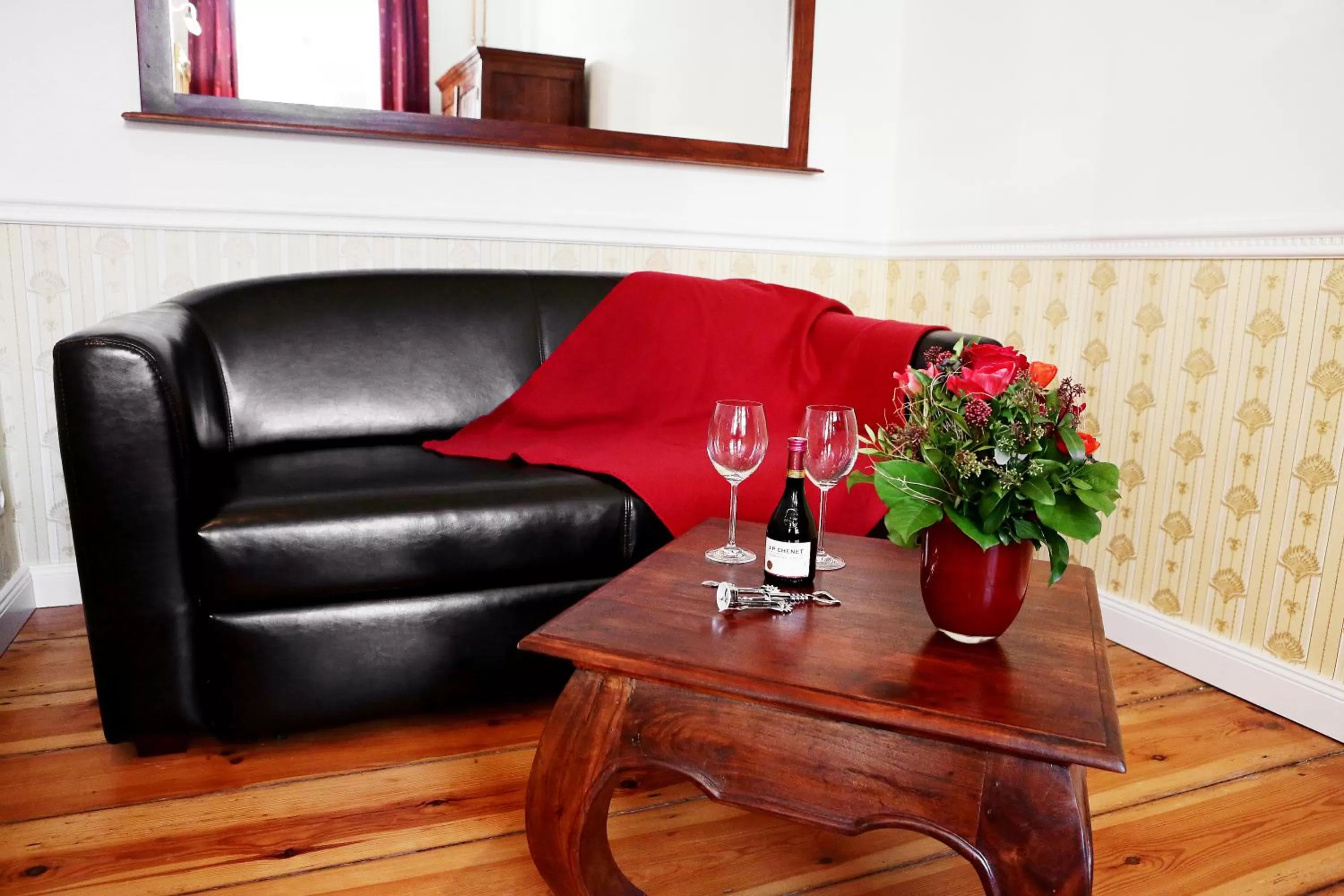 Seating area in Garden Living - Boutique Hotel