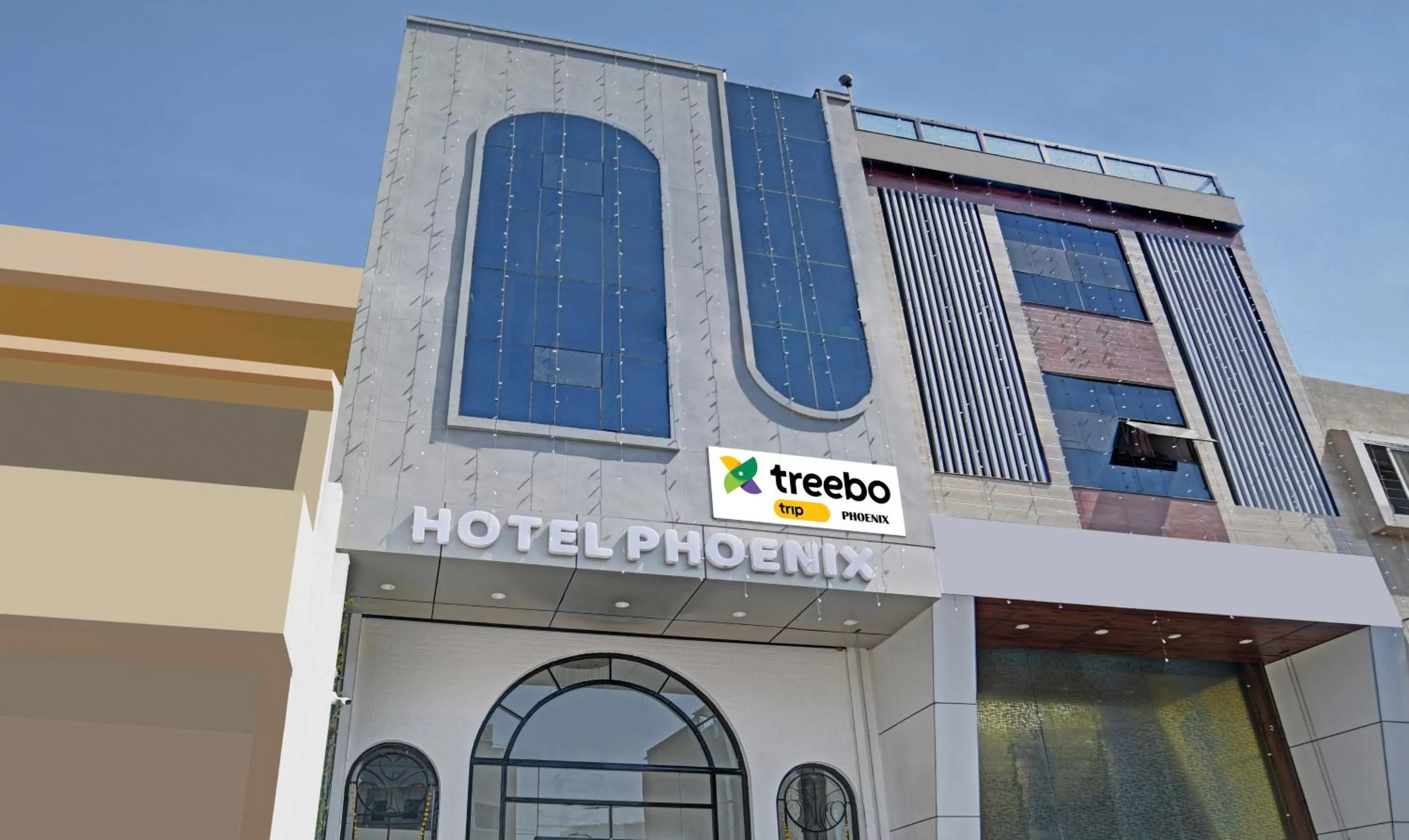Property building in Itsy Hotels Phoenix