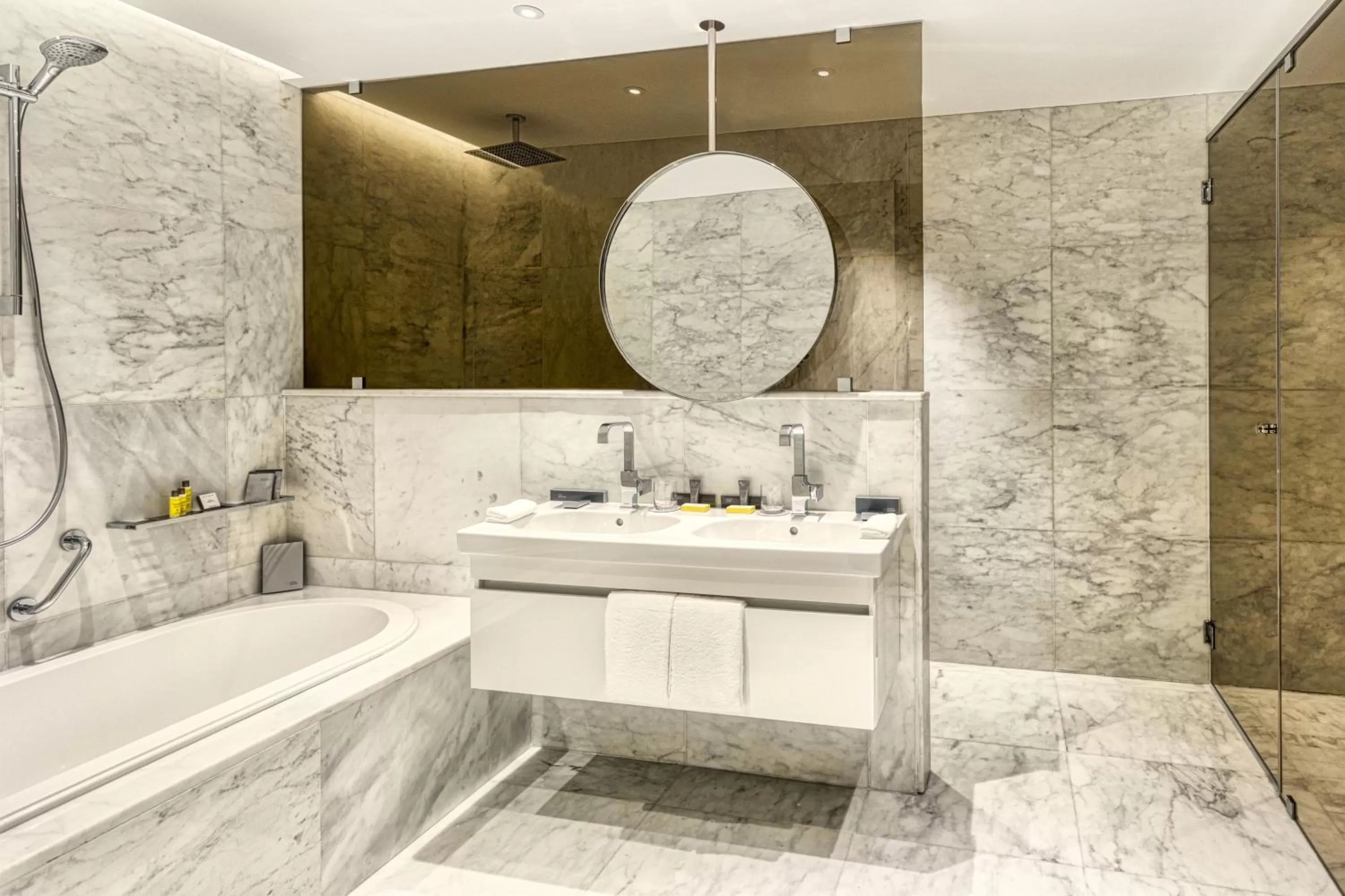 Bathroom in Tunis Marriott Hotel