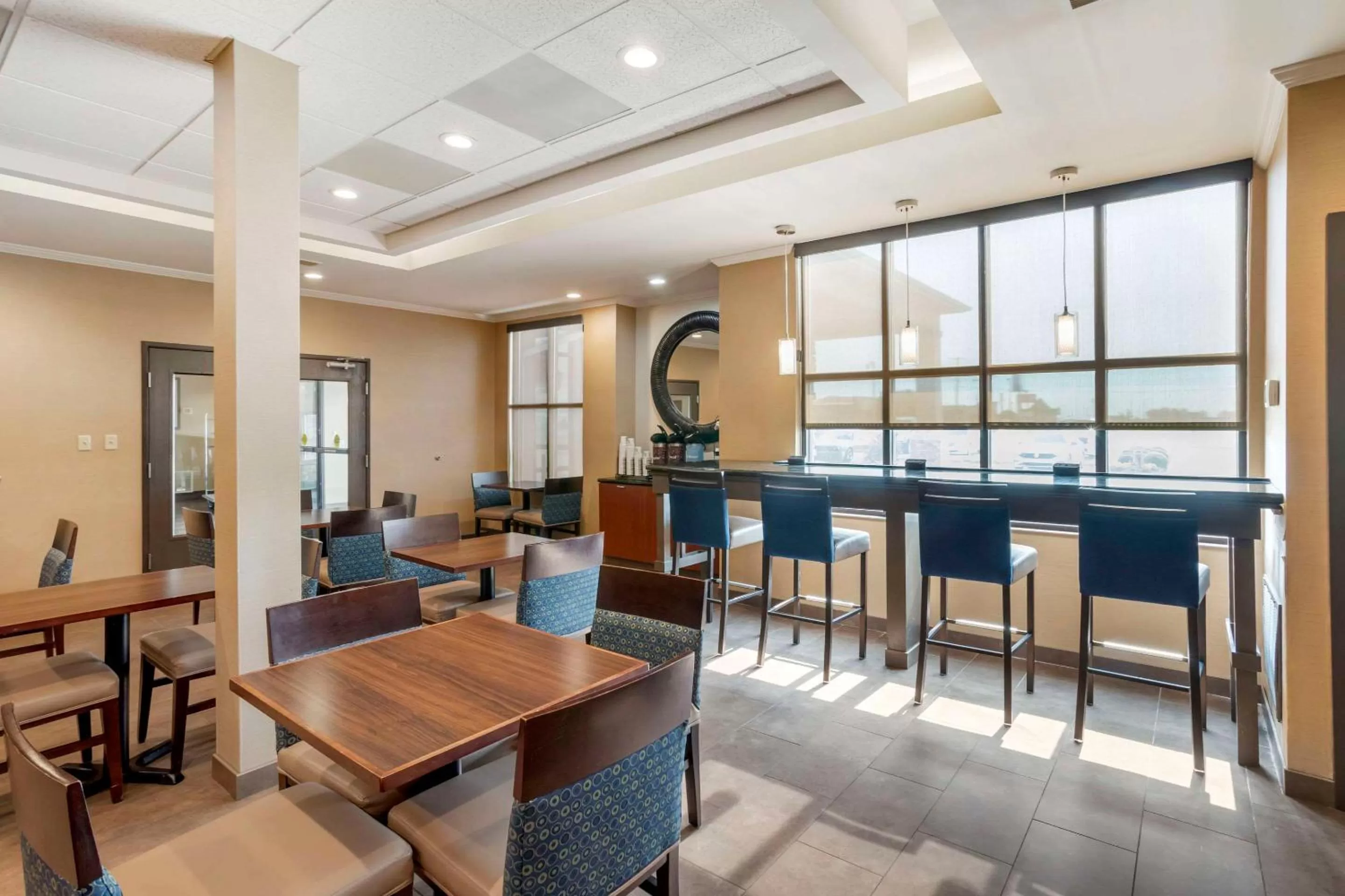 Breakfast in Comfort Inn & Suites Blytheville