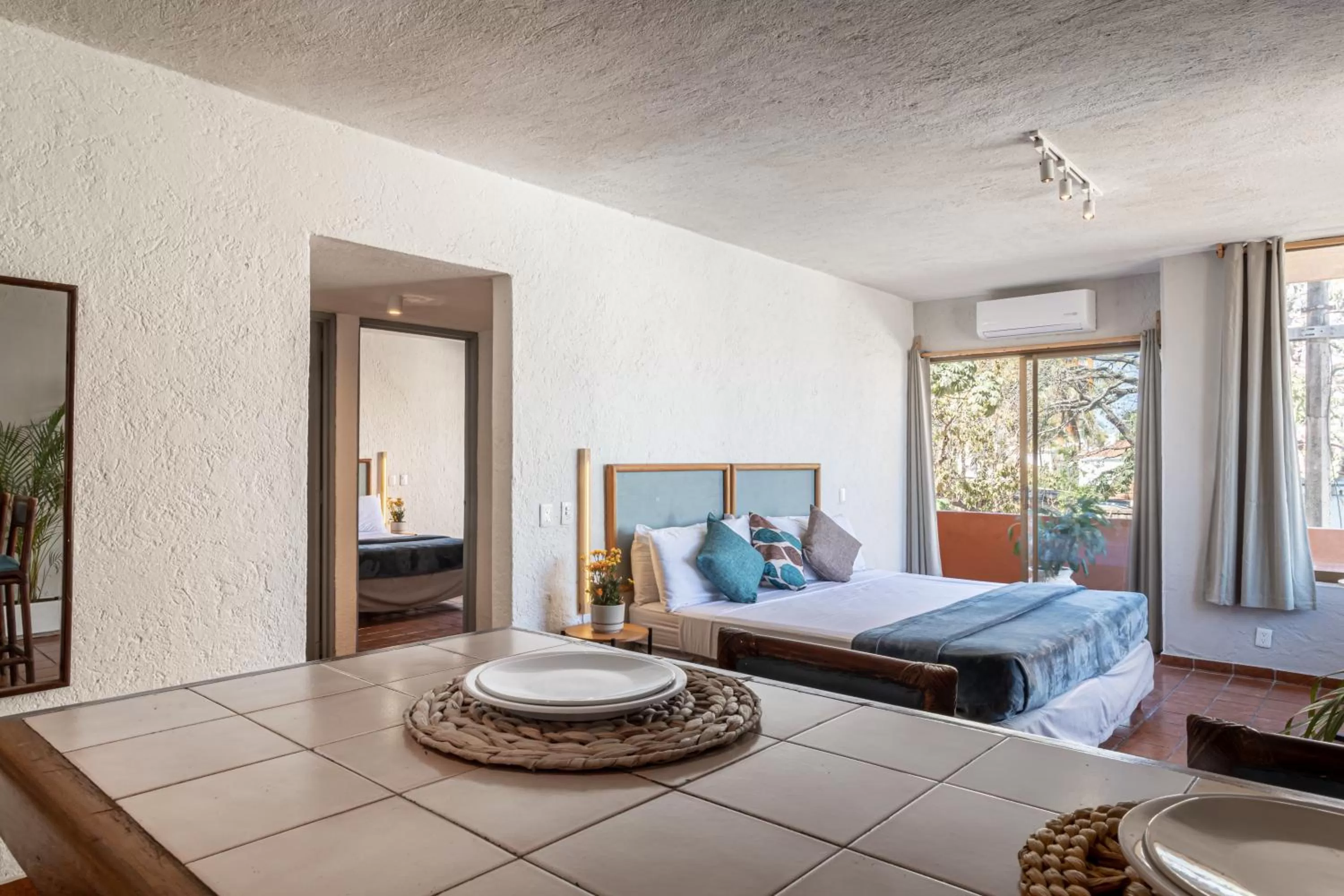 Photo of the whole room in Soy Local Puerto Vallarta