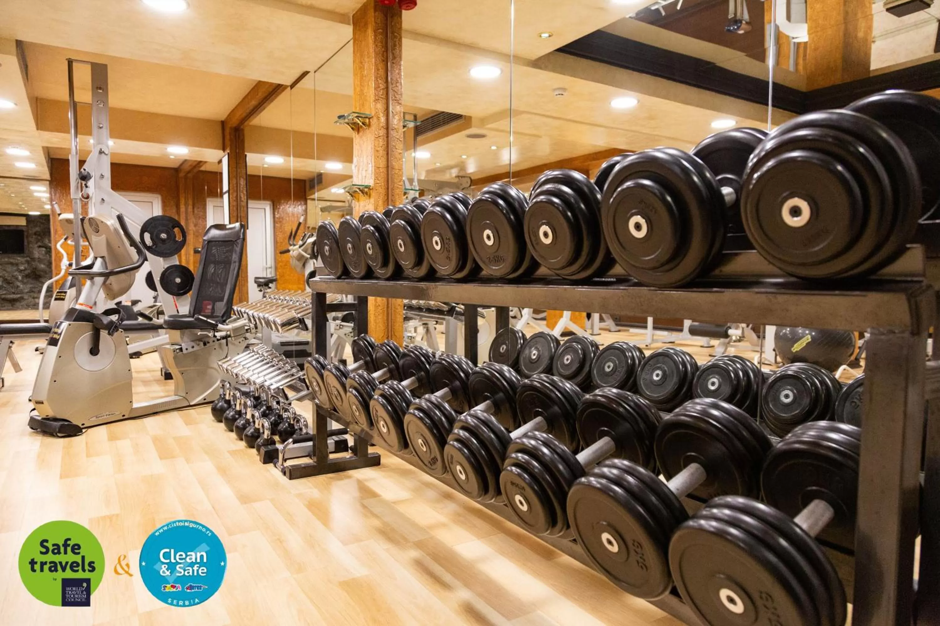 Fitness centre/facilities in Prezident Hotel