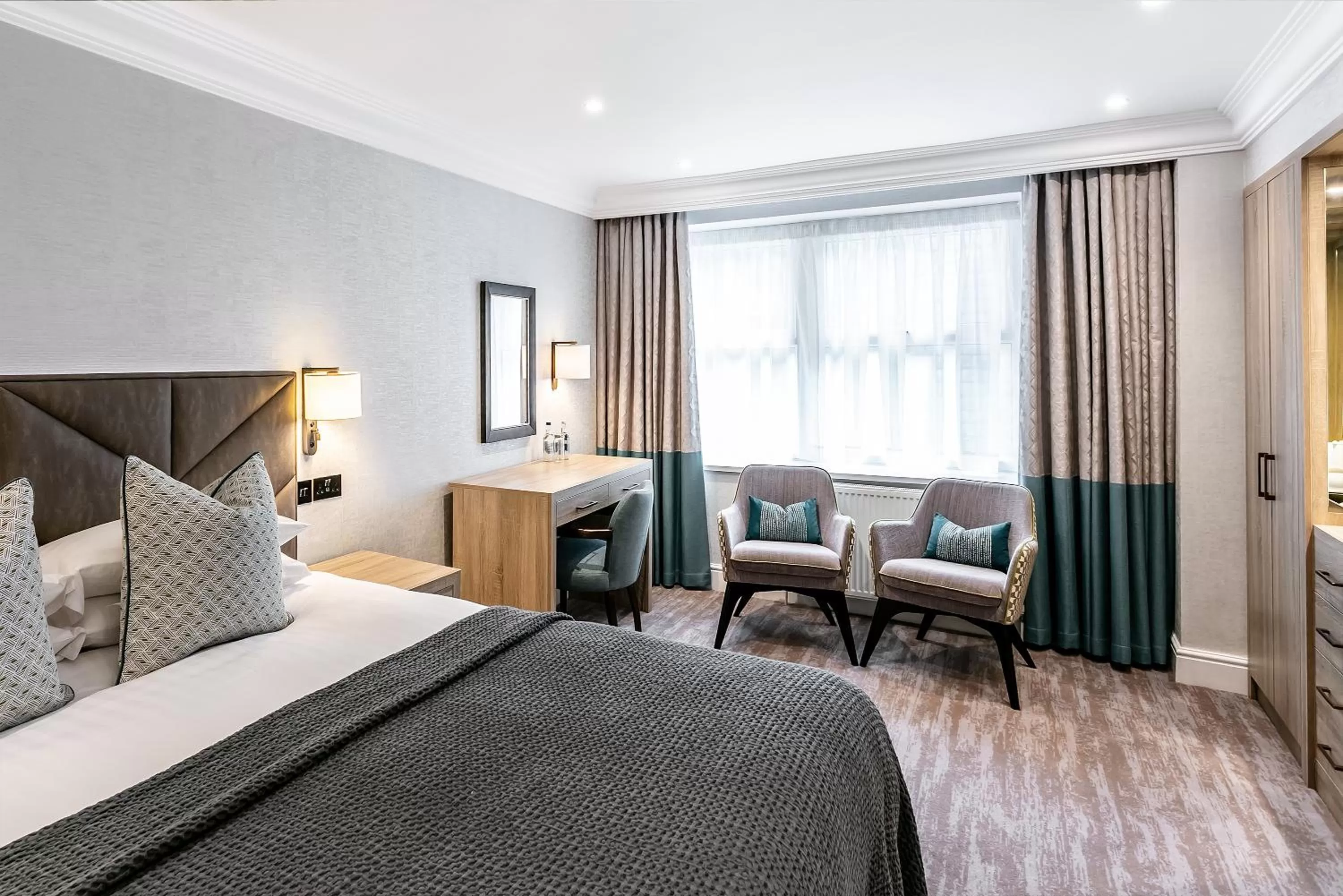 Bedroom, Bed in Lodore Falls Hotel & Spa