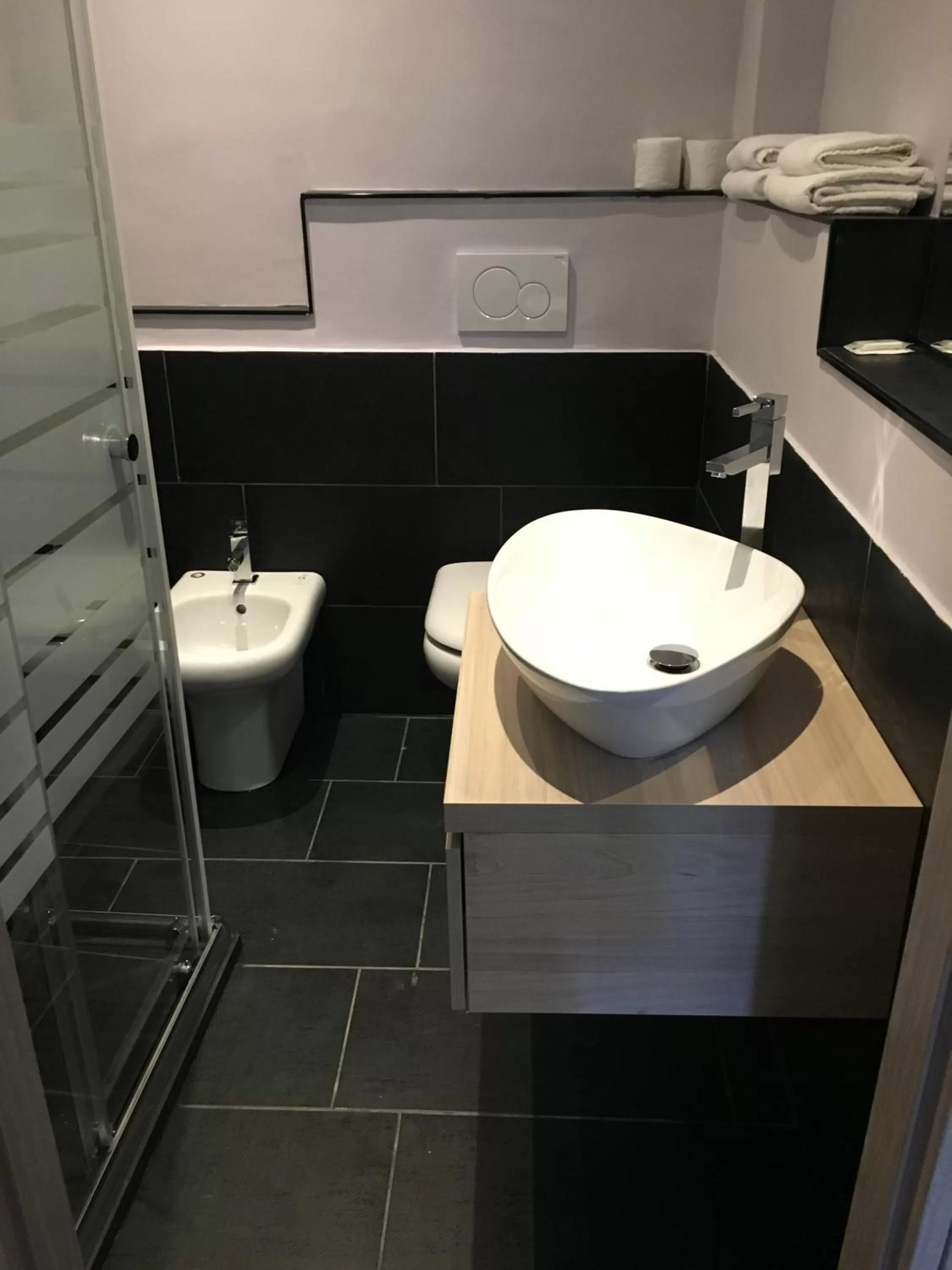 Bathroom in Hotel Genziana