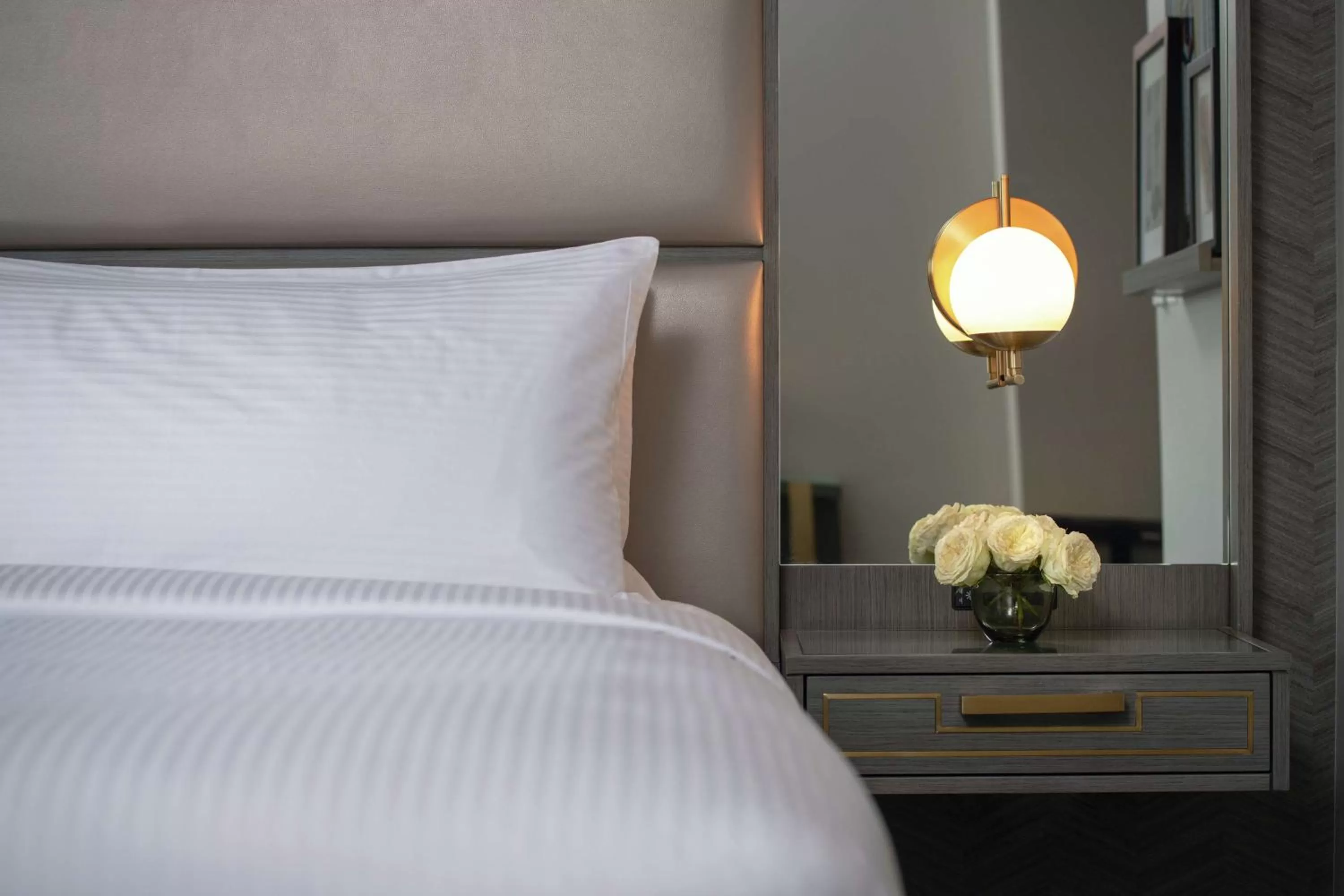 Bed in Tulsa Club Hotel Curio Collection By Hilton