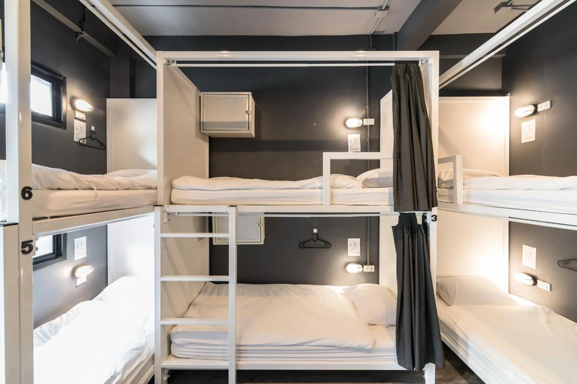 bunk bed, Bed in The Cocoon Hostel