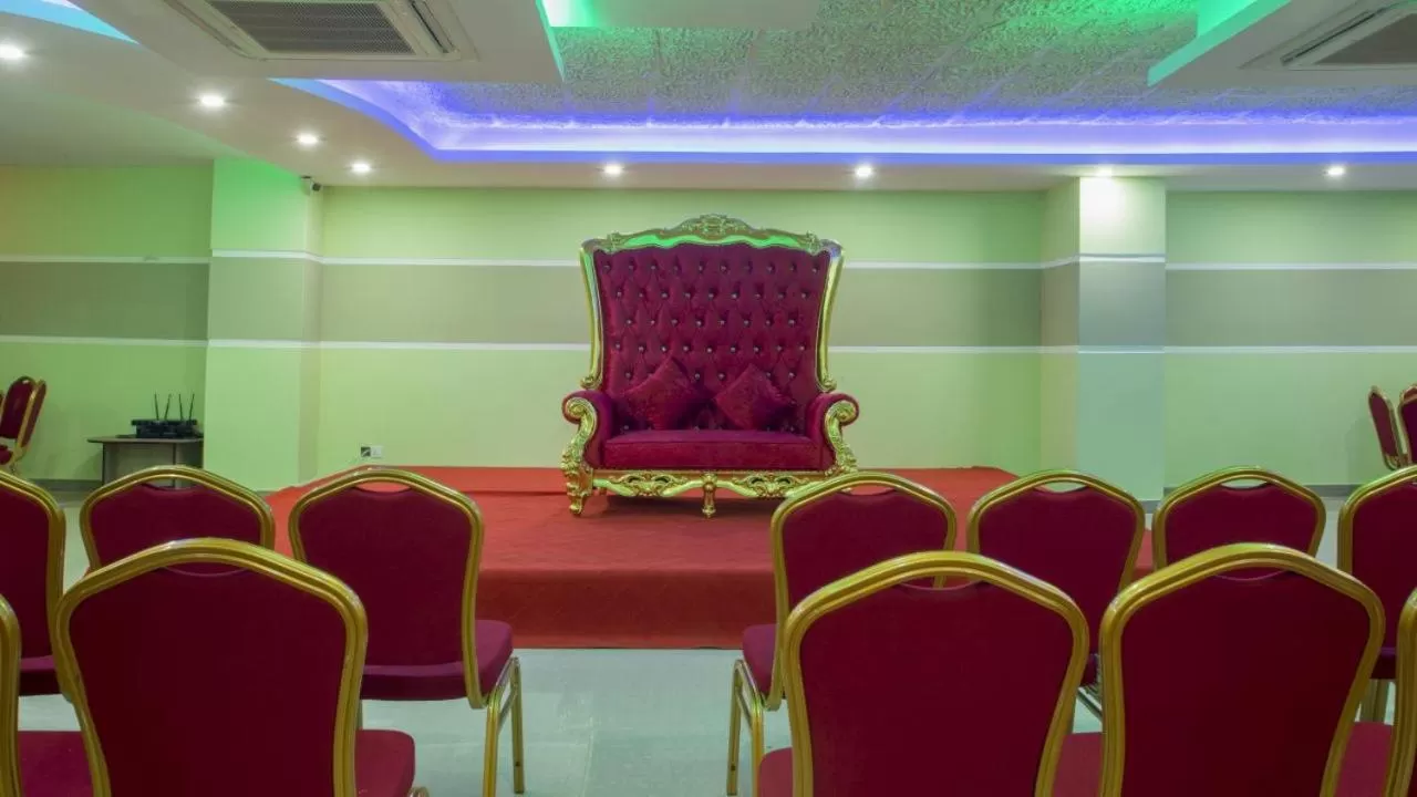 Banquet/Function facilities in Hotel Mira Garden