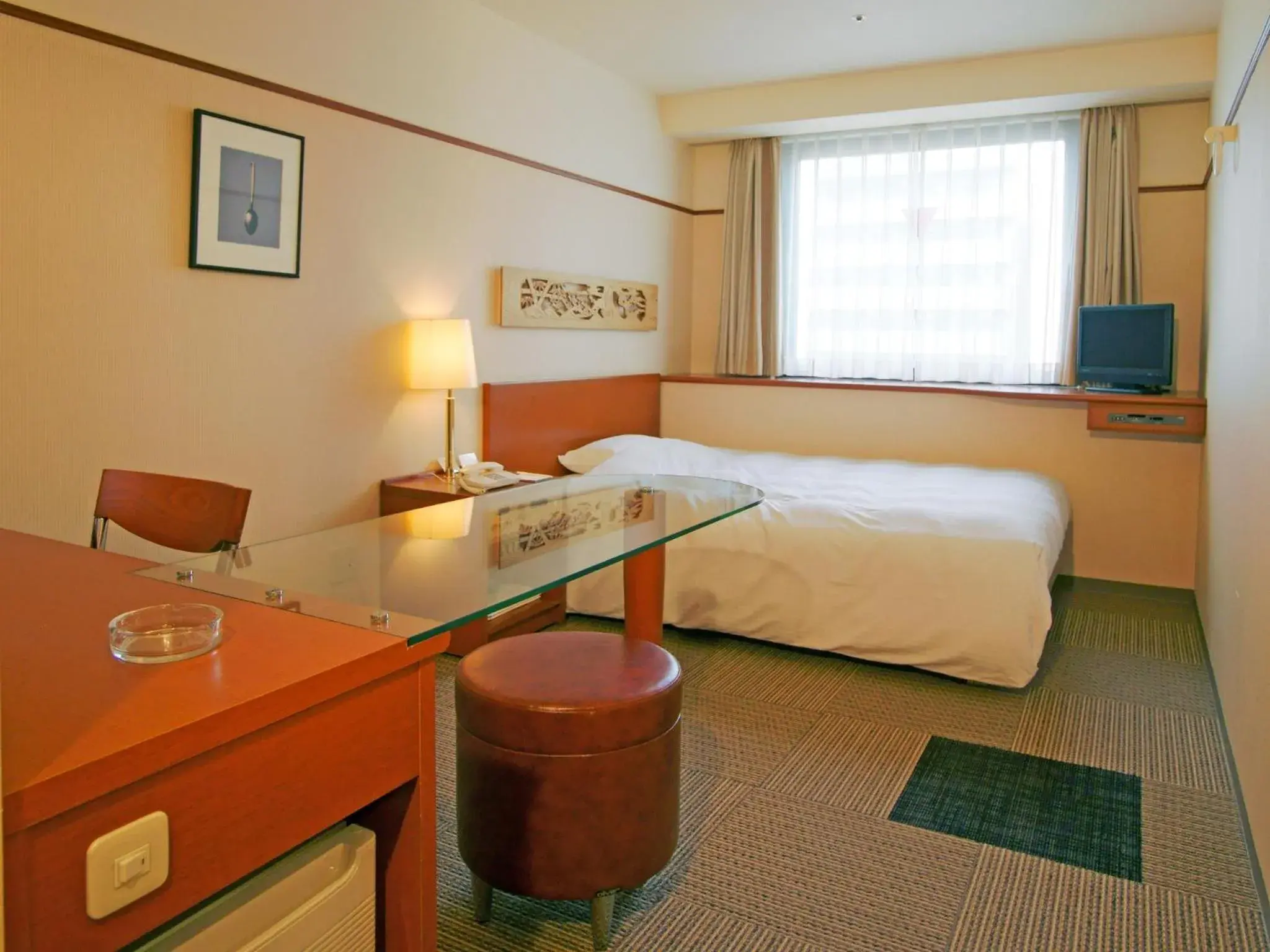 Double Room - single occupancy - Non-Smoking in Hotel Lexton Kagoshima Double Room - single occupancy - Non-Smoking in Hotel Lexton Kagoshima