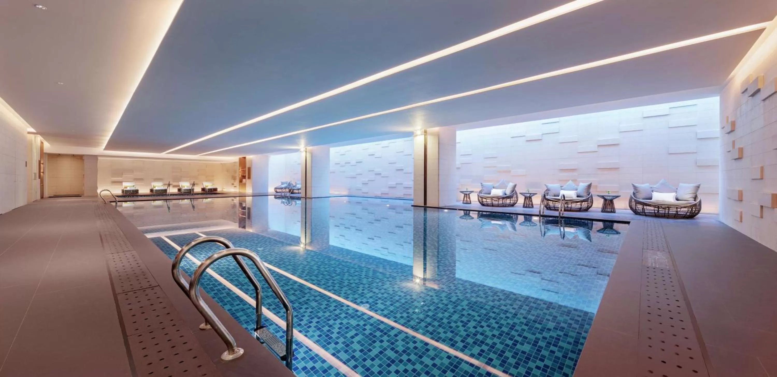 Pool view in Hilton Chengdu Chenghua - Close to Panda Base and Chunxi Road